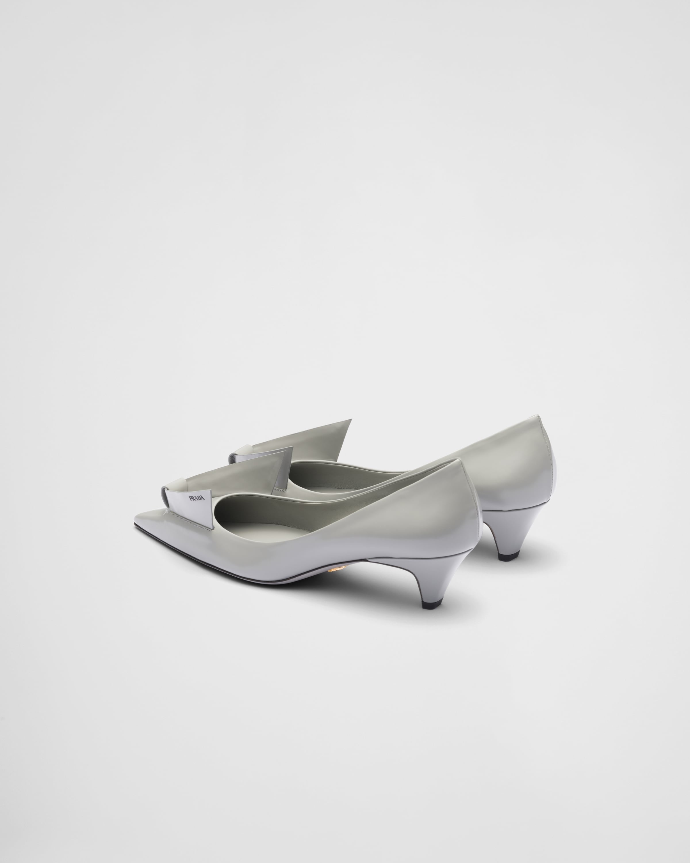 Brushed leather pumps - 5