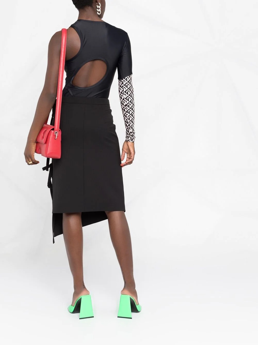 tie-fastening asymmetric skirt - 4