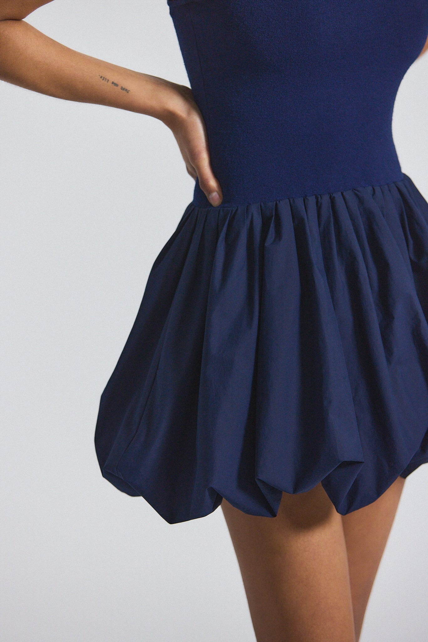 CALLA MIXED MEDIA COMPACT KNIT BALLOON DRESS - 2