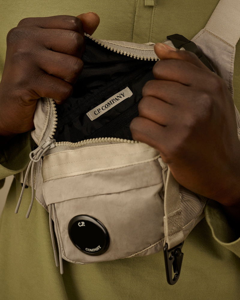 Nylon B Lens Waistbag 4