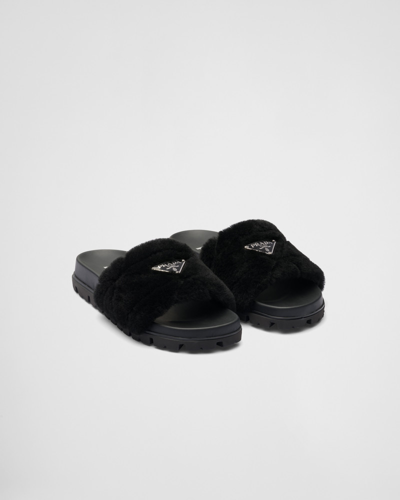 Shearling slides 1