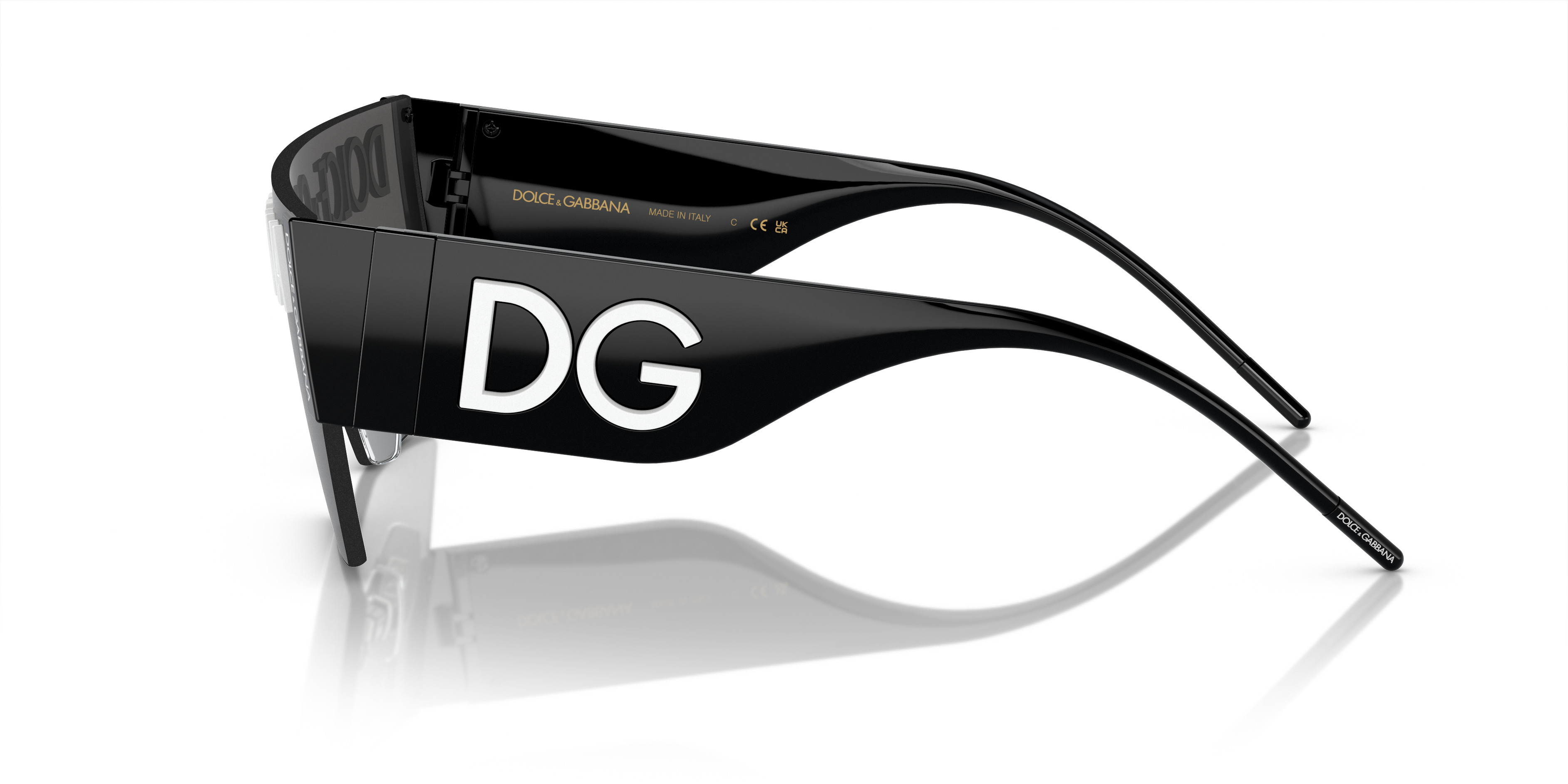 DG2233 - 3
