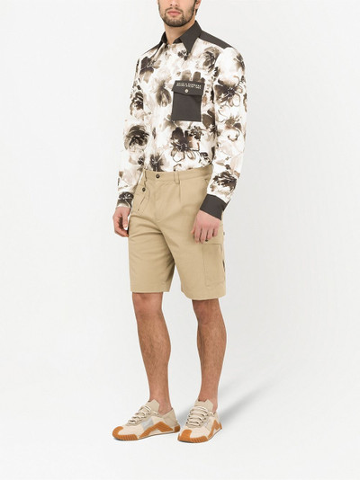 Dolce & Gabbana logo pocket chino shorts outlook