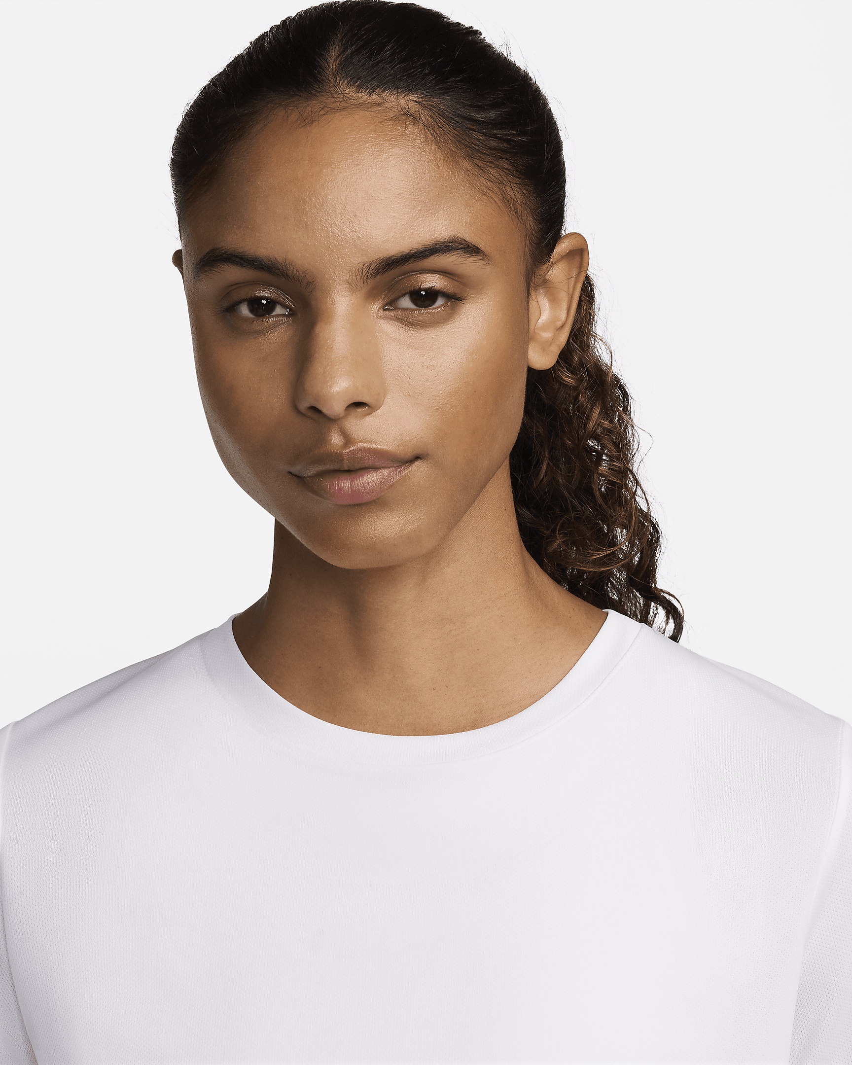 Nike Women's Dri-FIT Long-Sleeve Warm-Up Basketball Top - 3