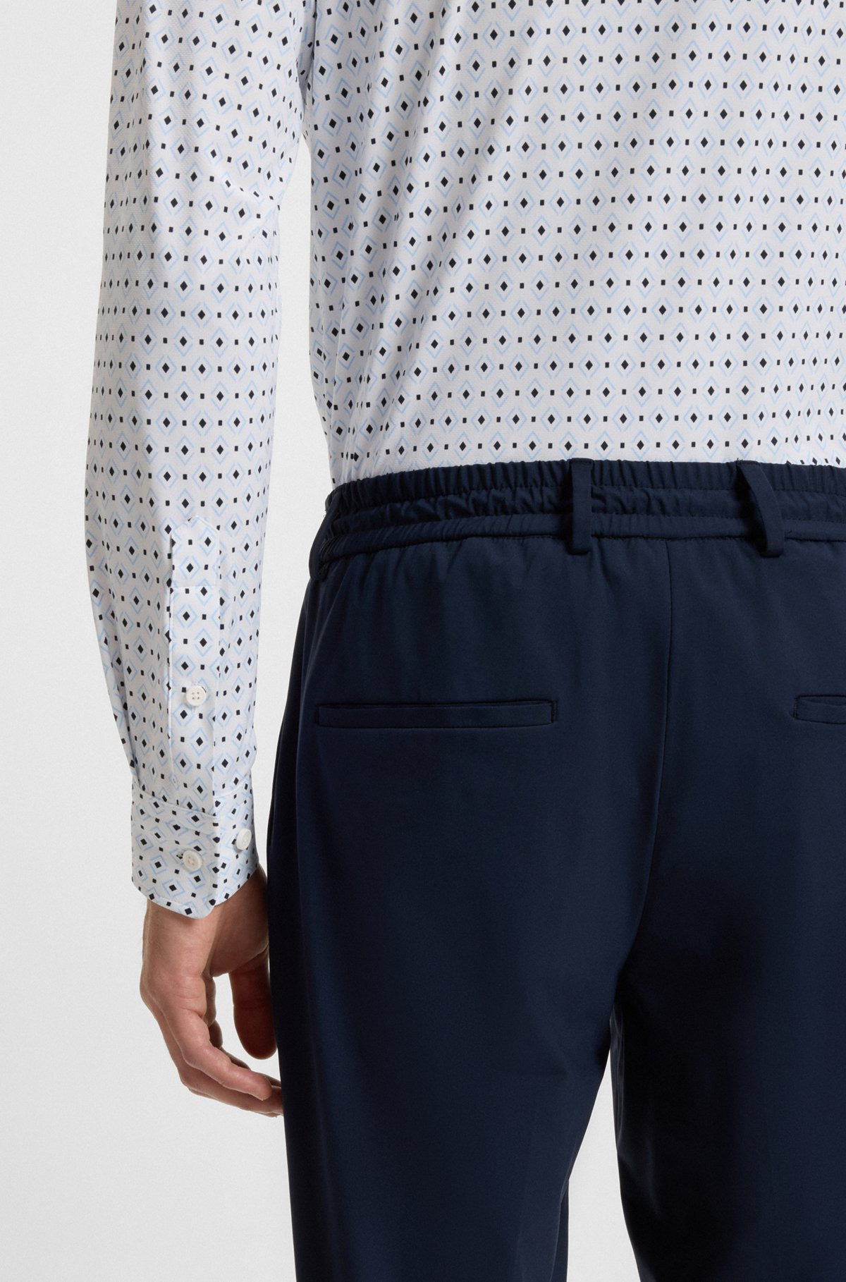 SLIM-FIT SHIRT IN PERFORMANCE-STRETCH ITALIAN FABRIC - 6