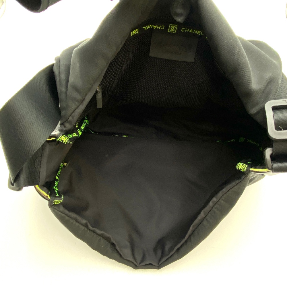 Chanel No.9 Sports Messenger Bag - 8