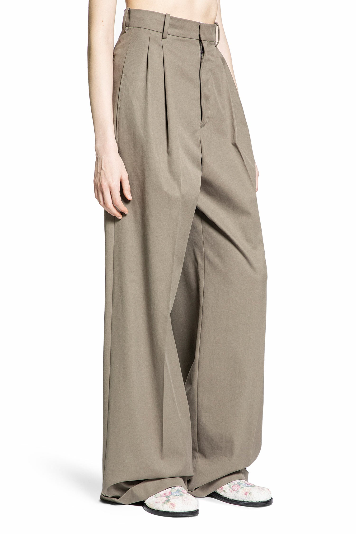 Pleated-Trousers - 2