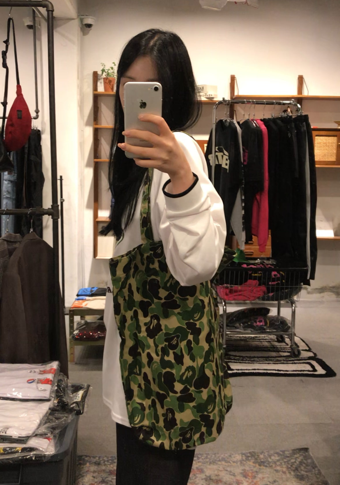 A BATHING APE - 3