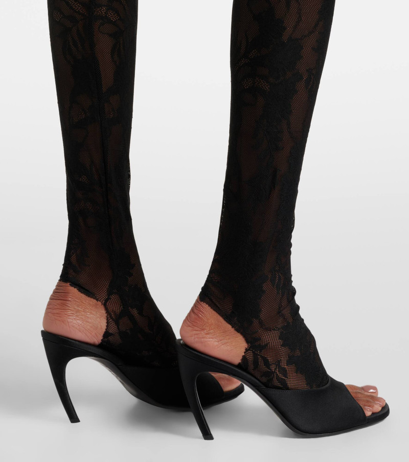 Lace-embroidered leggings 5
