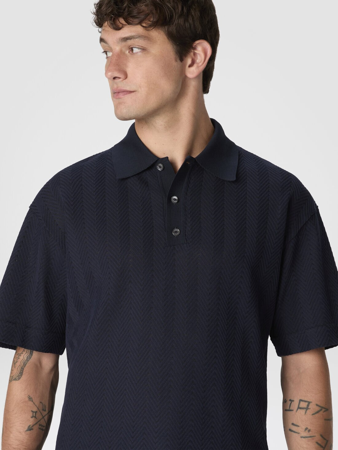 Cotton and viscose polo shirt with tone-on-tone zigzag - 4