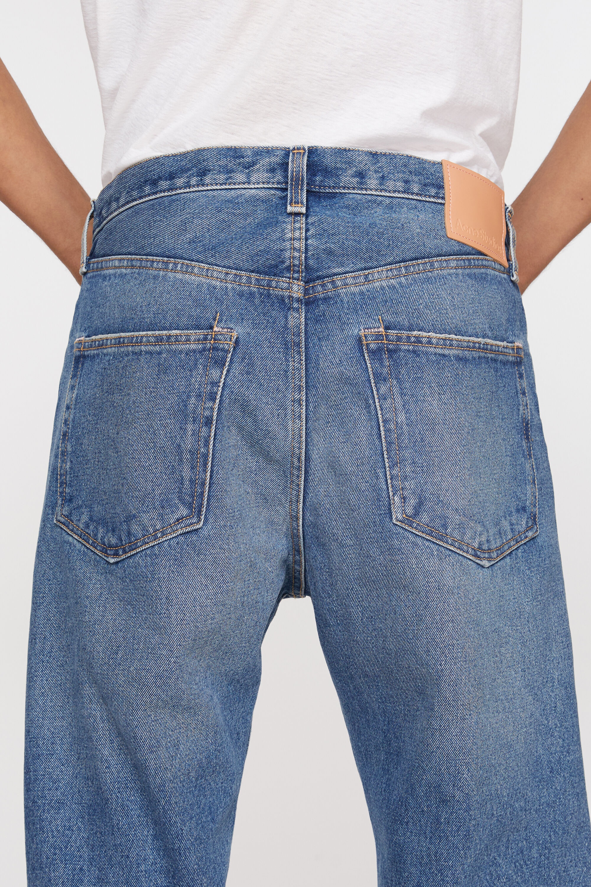 Relaxed fit jeans - 2003 - Mid Blue - 6