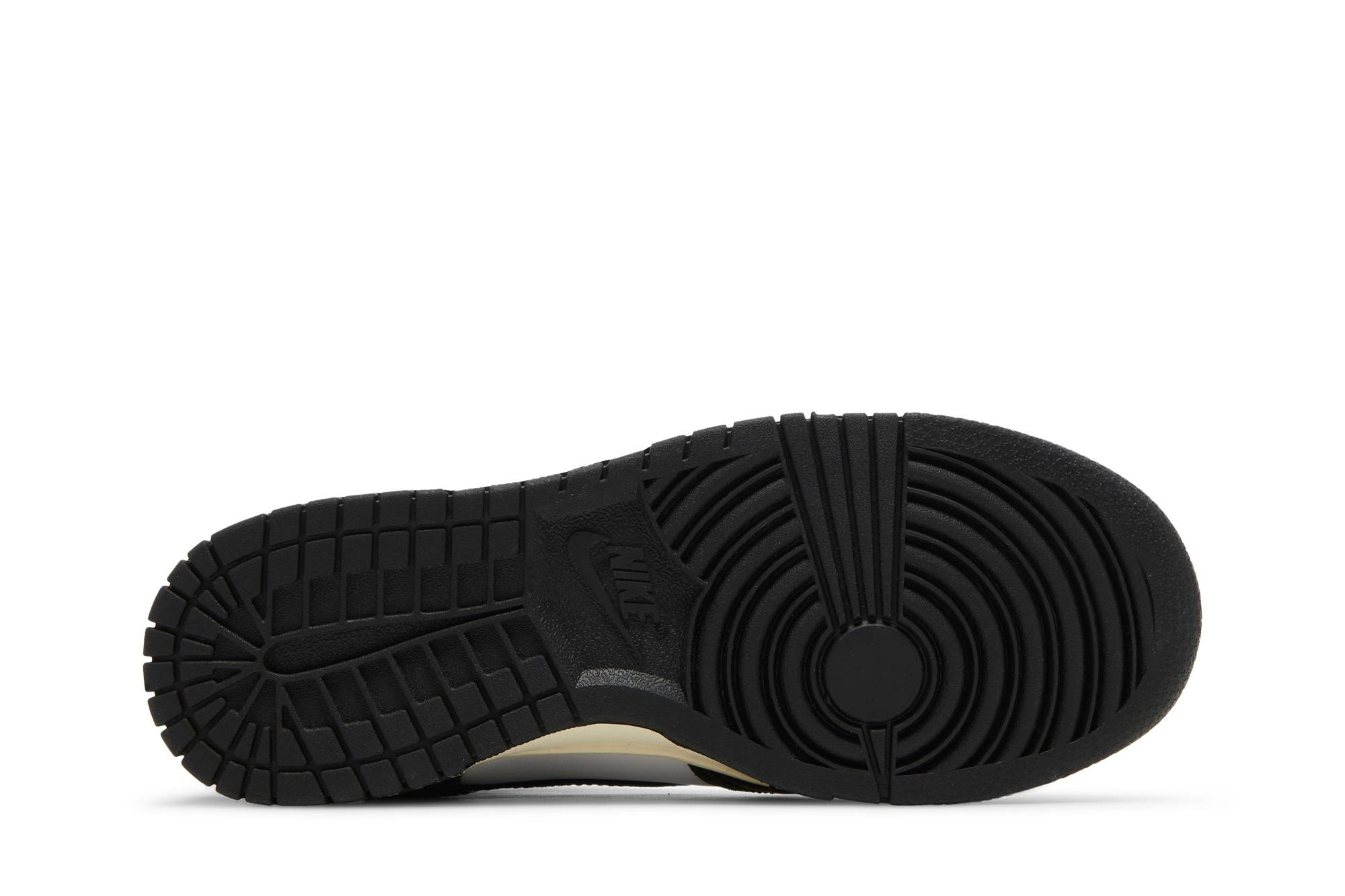 Wmns Dunk High 'Vintage Black' - 4
