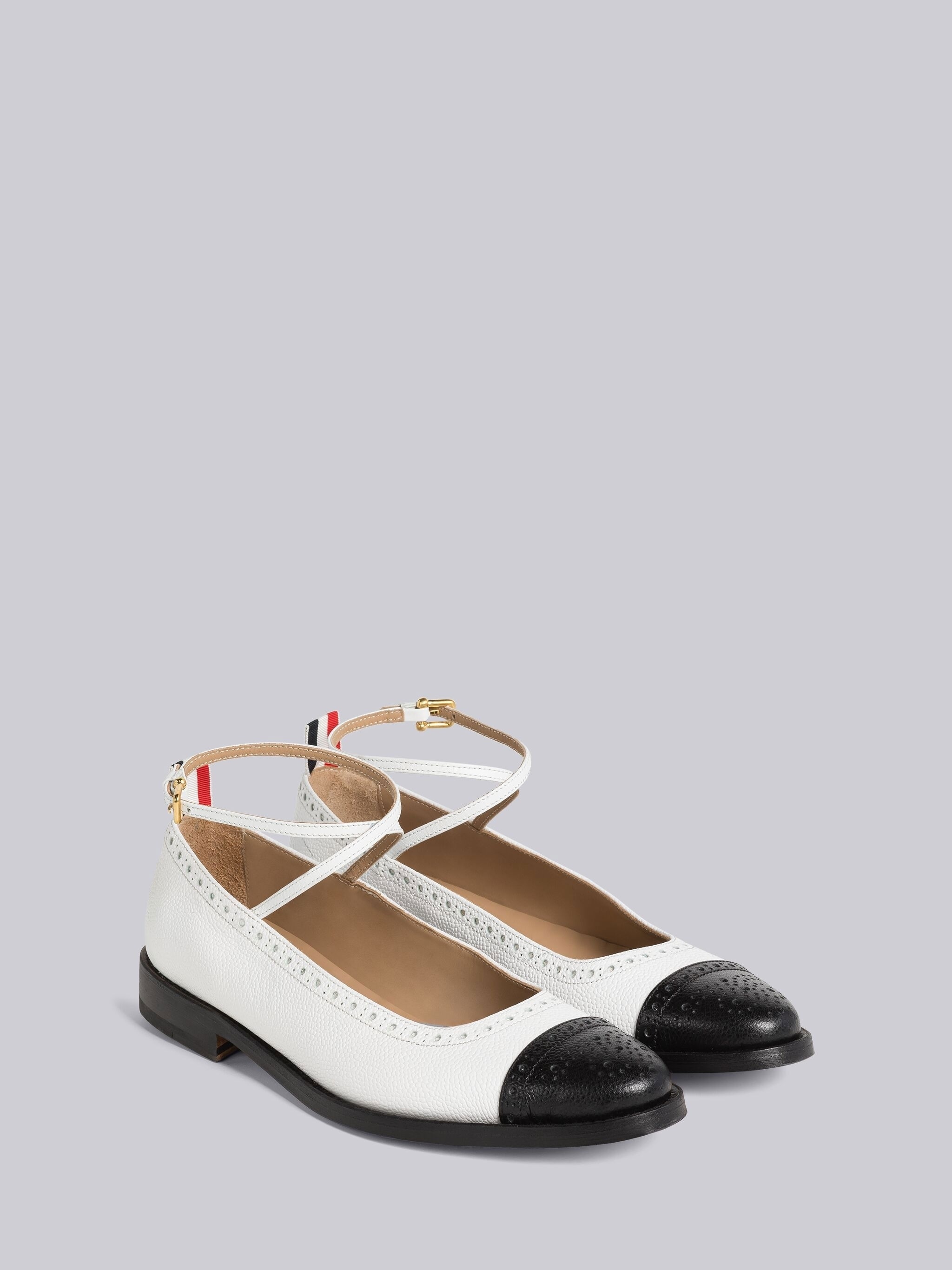 Pebble Grain Ankle Strap Court Shoe - 3