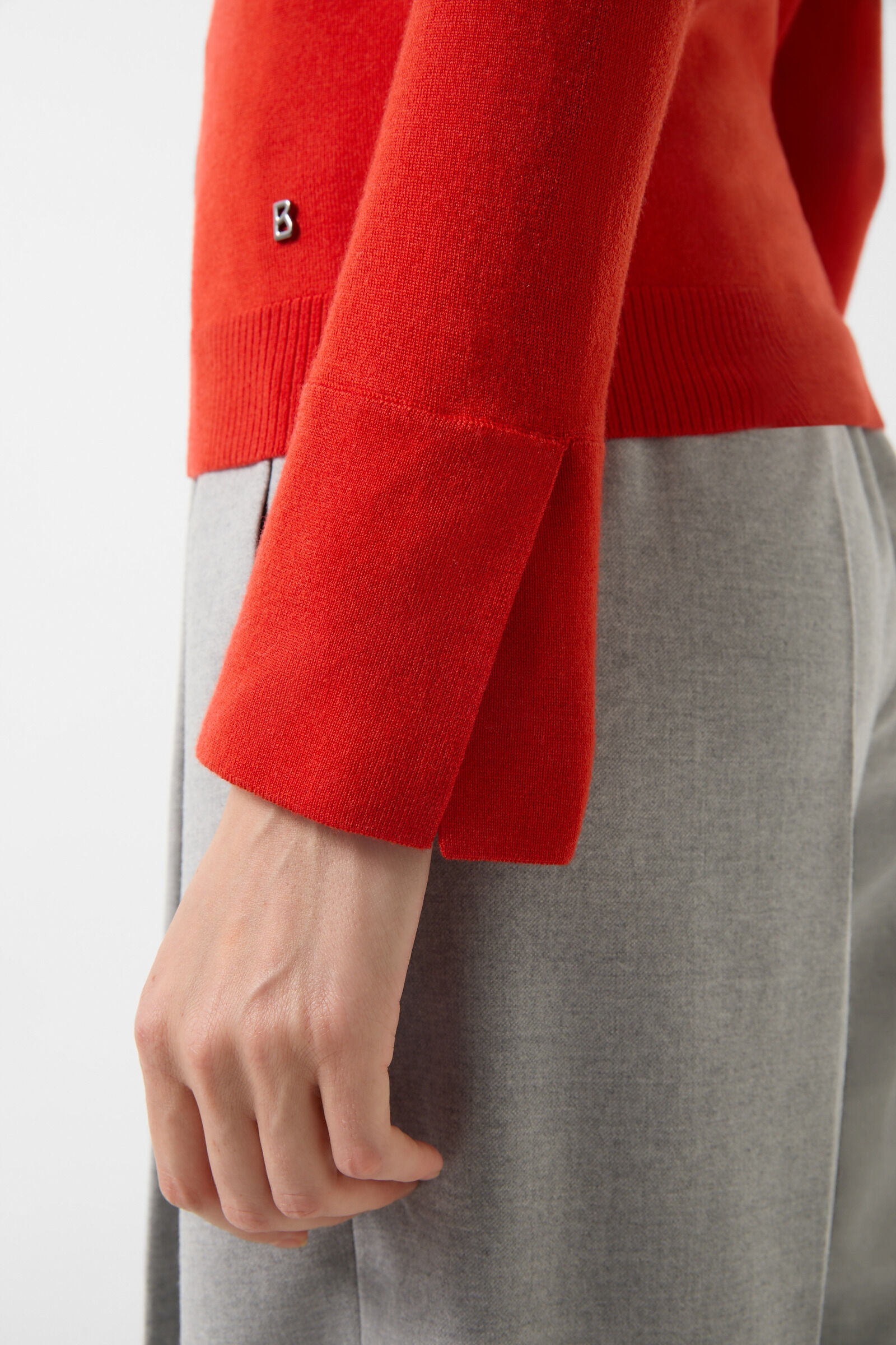 Vinny Turtleneck pullover in Red - 5