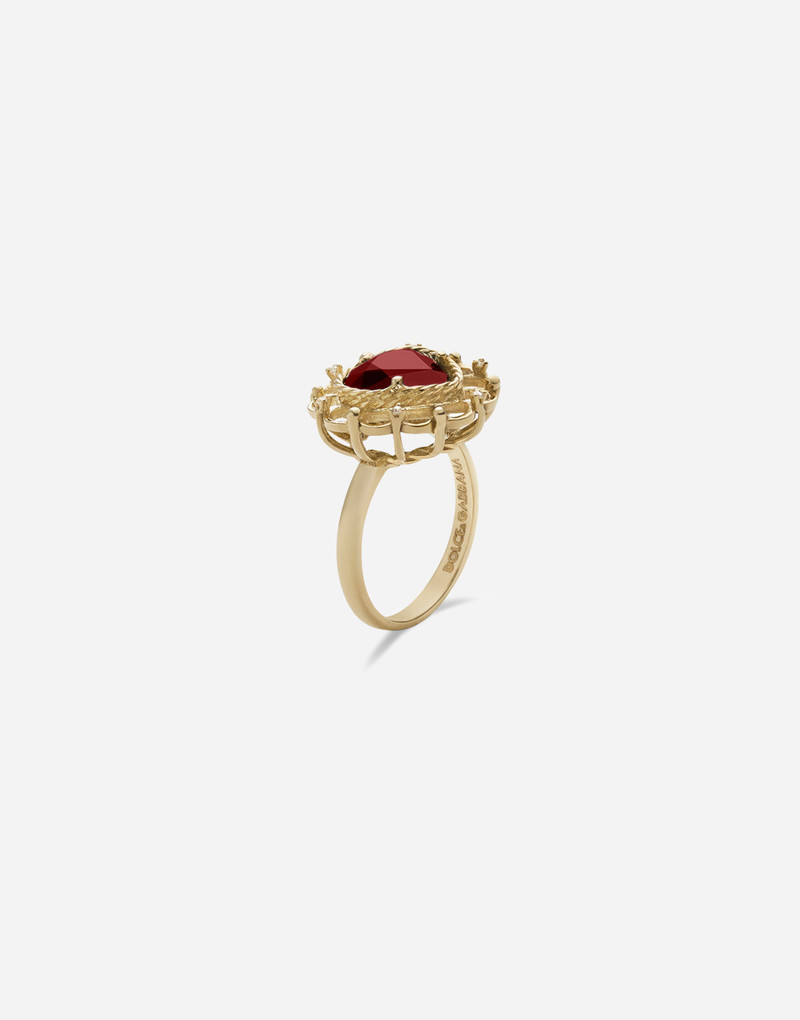 Dolce & Gabbana Devotion Ring 18 carat yellow gold and red rhodolite garnet outlook