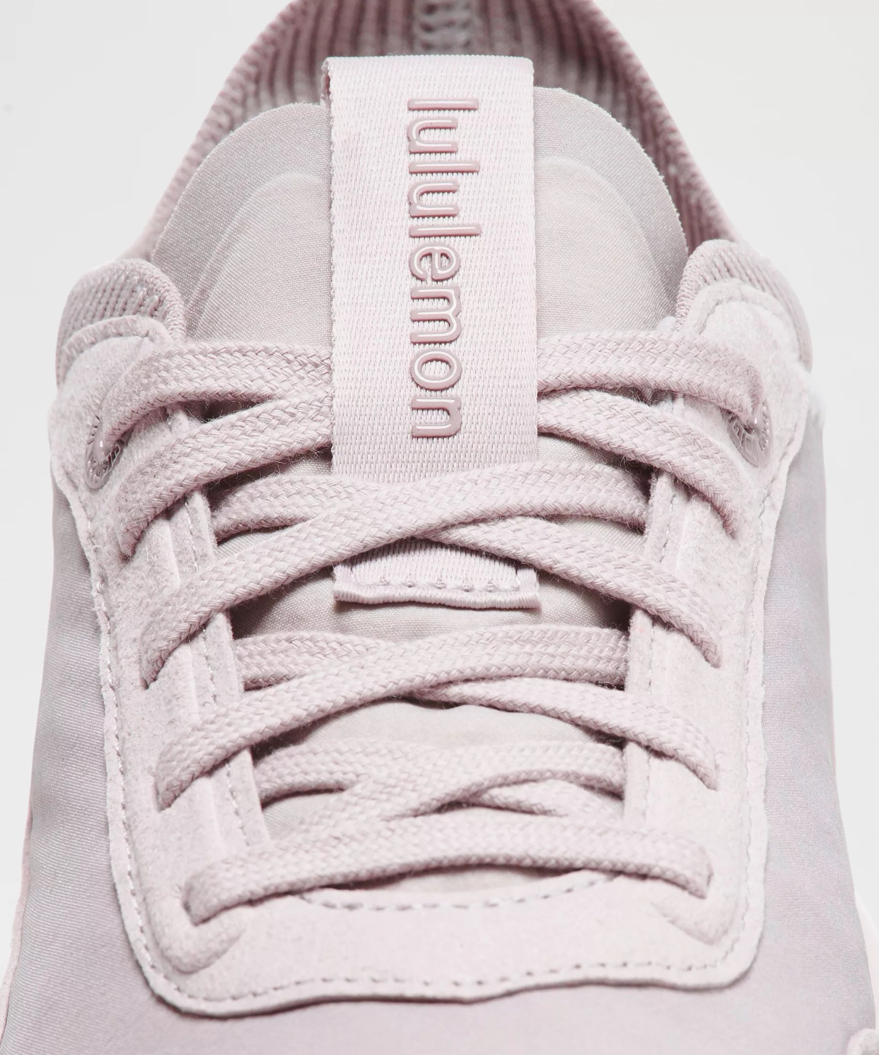 Women's CrossCity Sneaker - 10