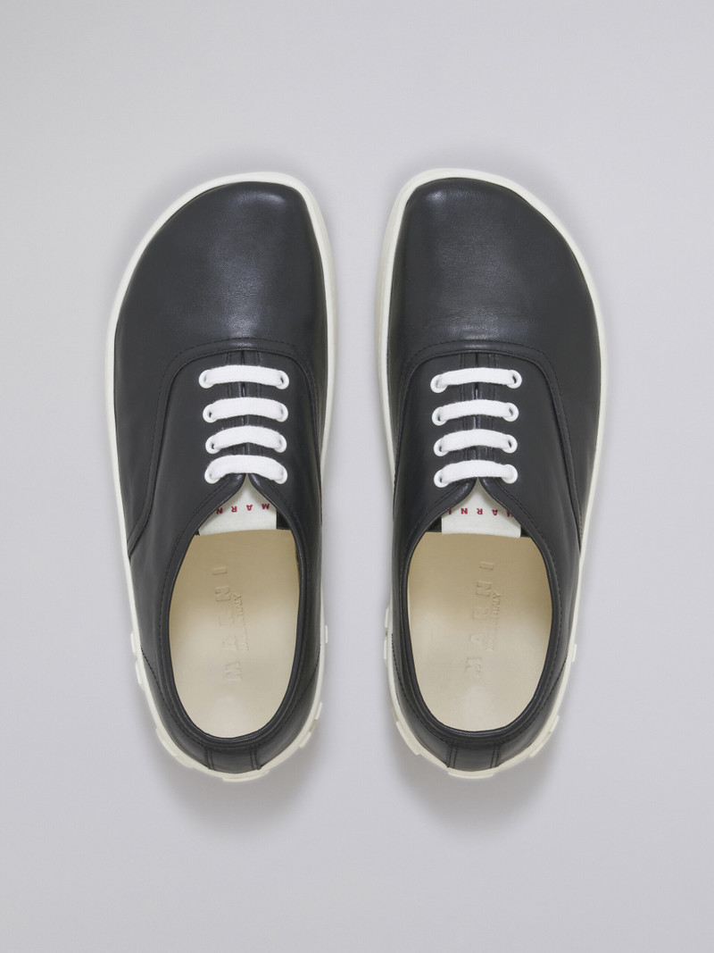 BLACK LEATHER SNEAKER WITH MAXI LOGO 4
