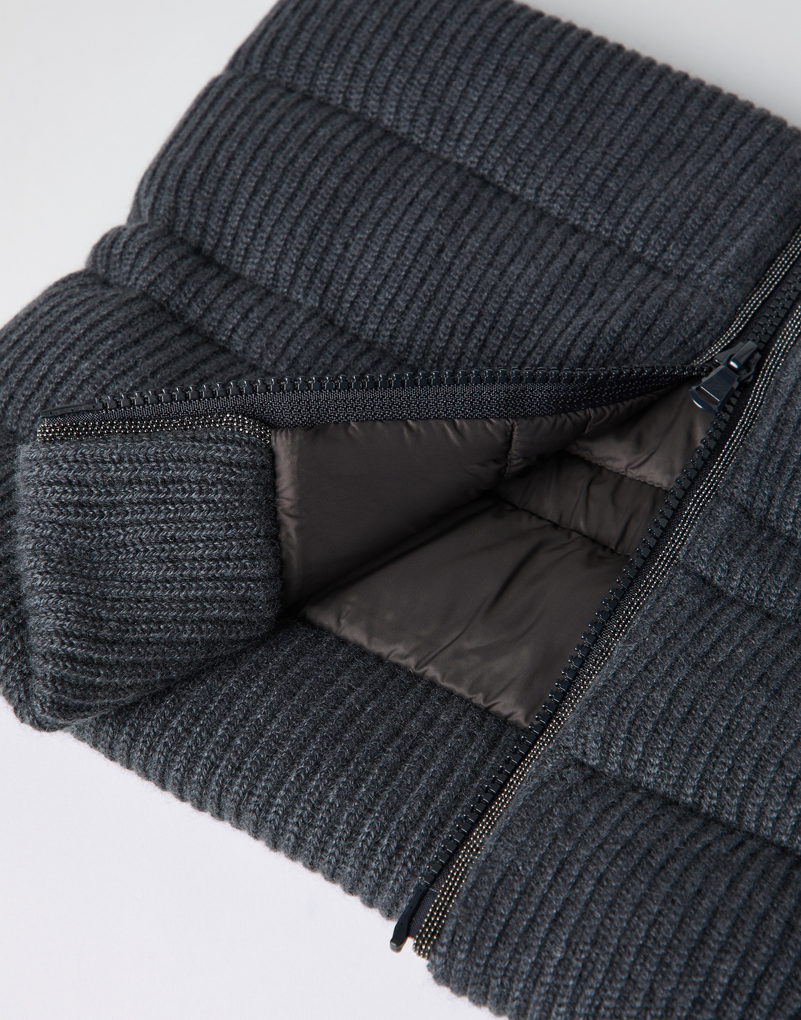 Cashmere English rib knit neck warmer with down padding, zipper and shiny trim - 2