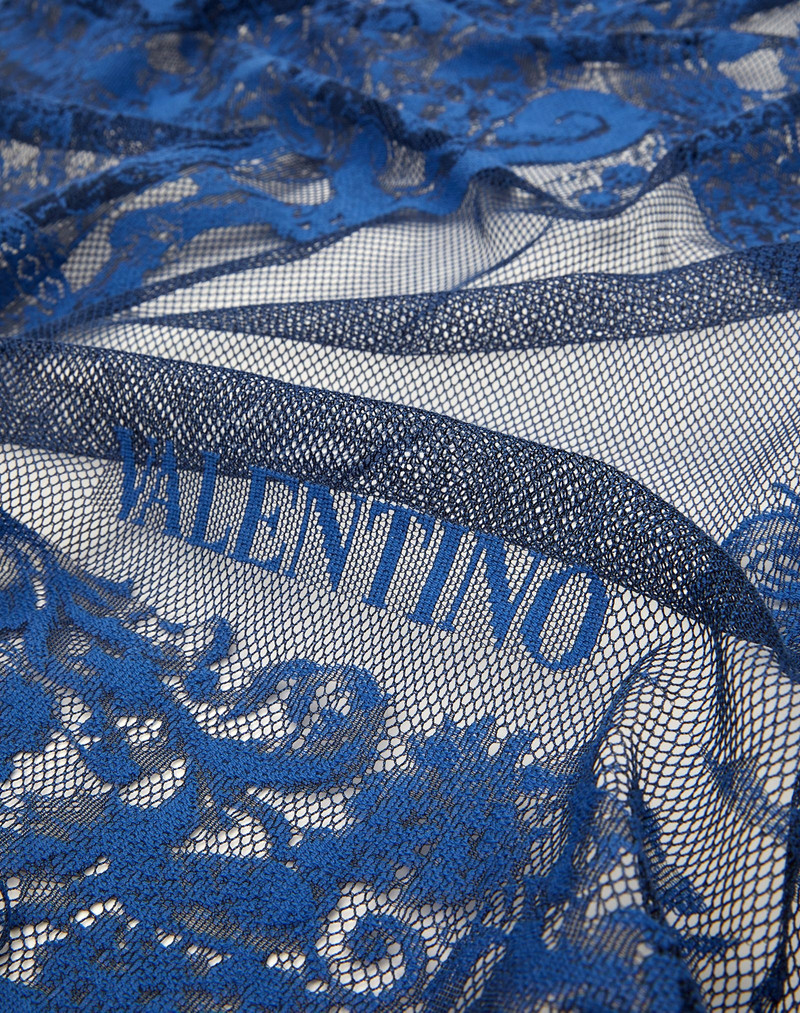 Valentino Shawl with floral lace detailing 140x140 cm / 55.1x55.1 in. outlook