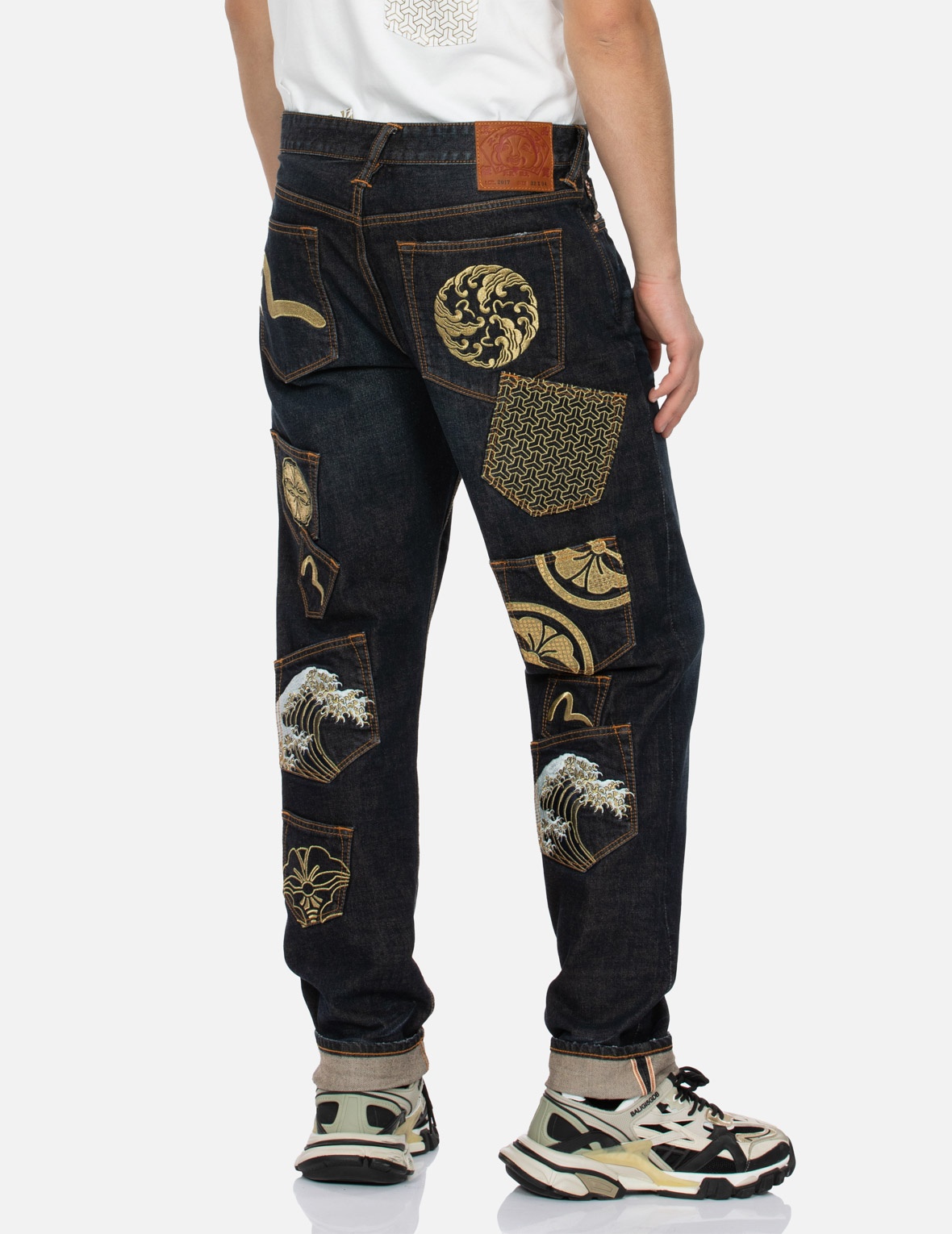 SEAGULL AND KAMON EMBROIDERY MULTI-POCKET CARROT FIT DENIM JEANS #2017 - 12