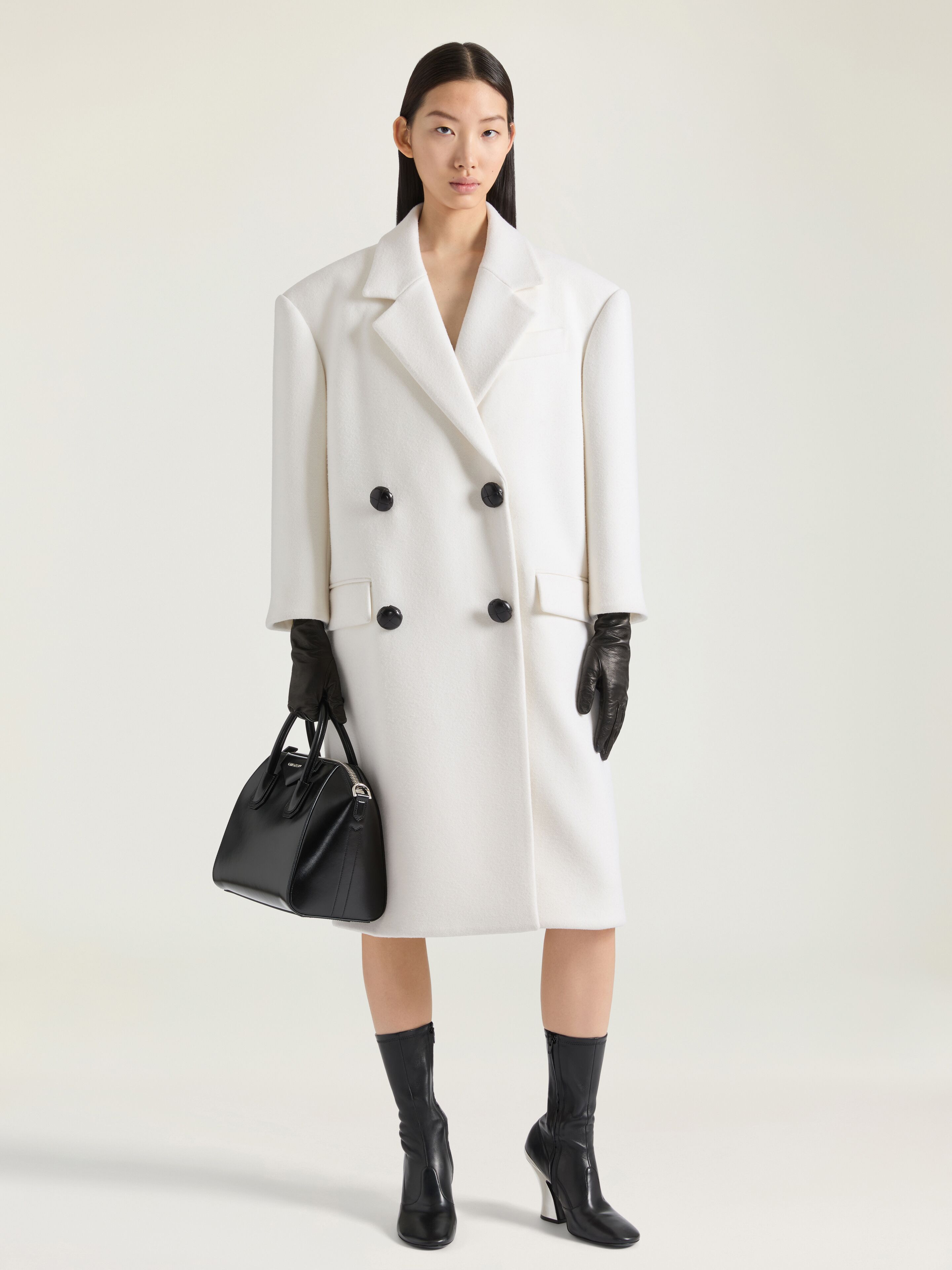 DOUBLE BREASTED COAT IN WOOL - 2