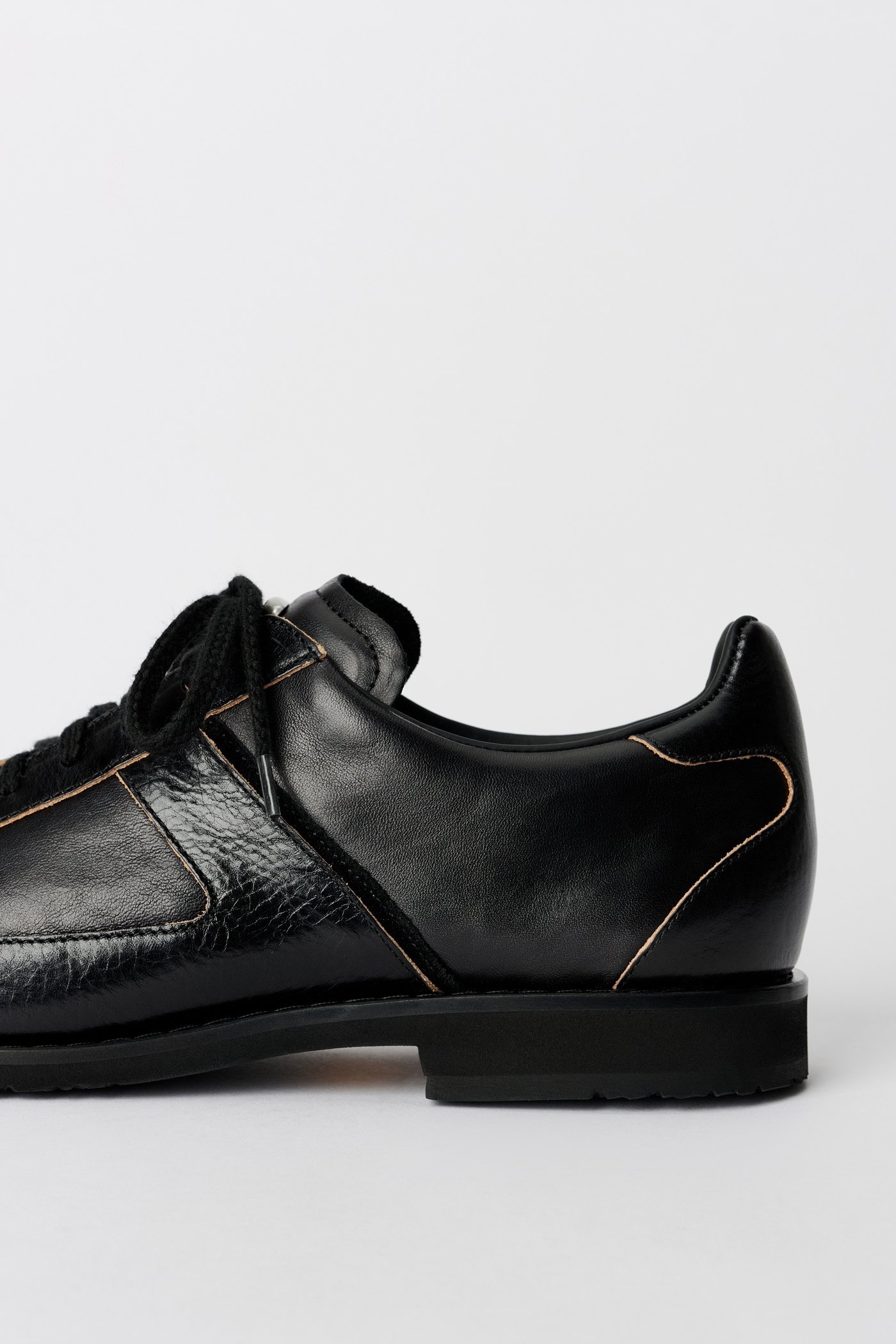 Ten Pin Shoe Black Strike Leather - 3