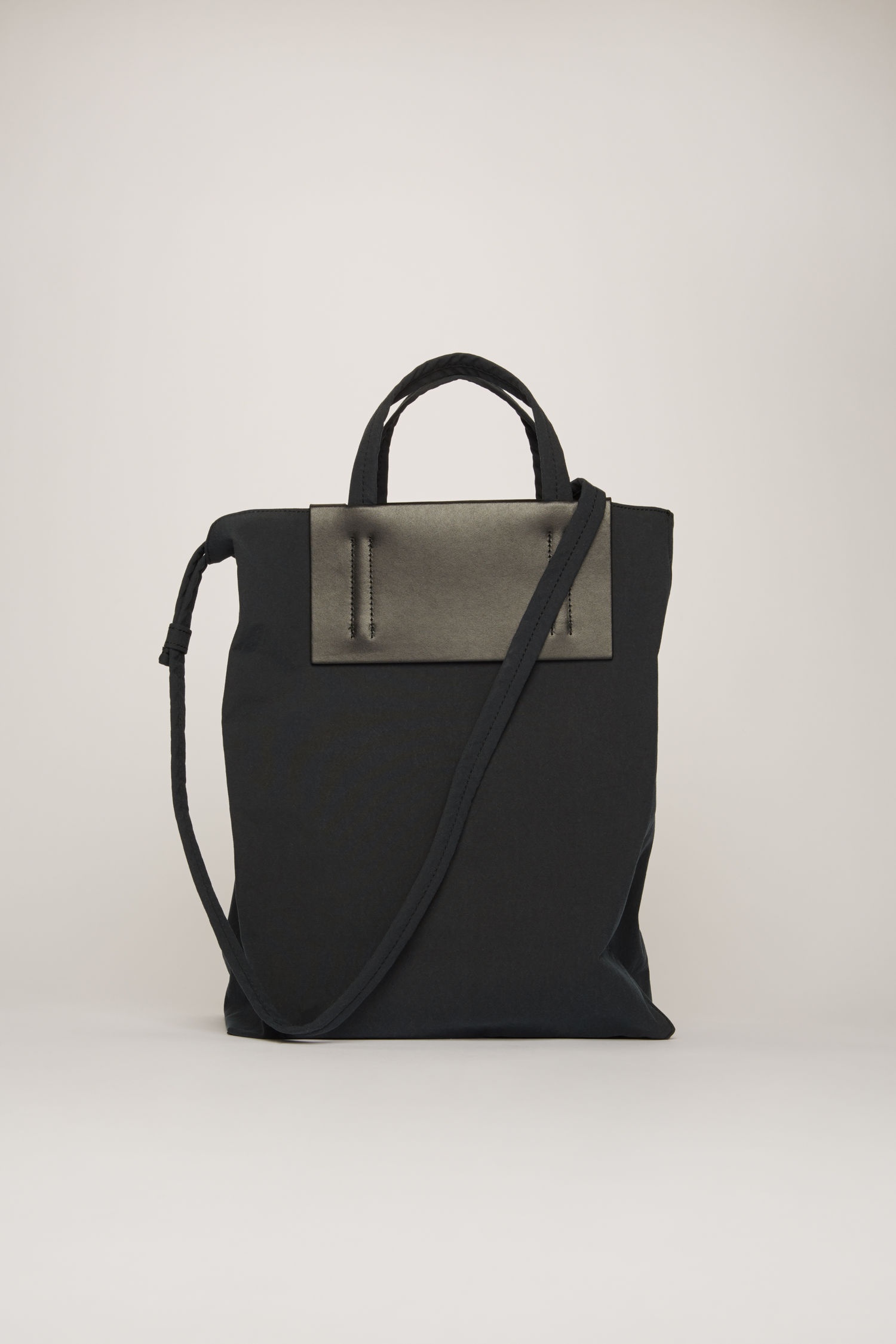 Medium tote bag black/black - 4