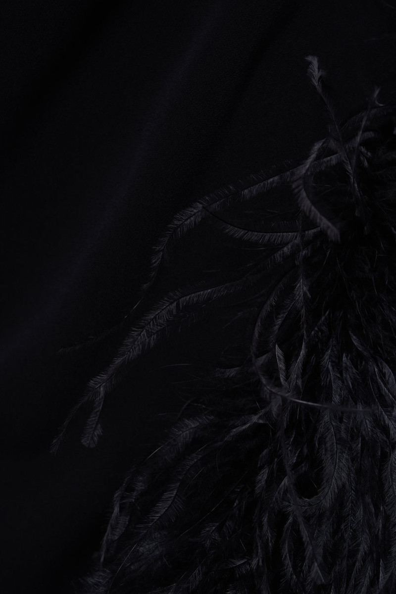 CADY GOWN WITH FEATHERS AND SPLIT 3