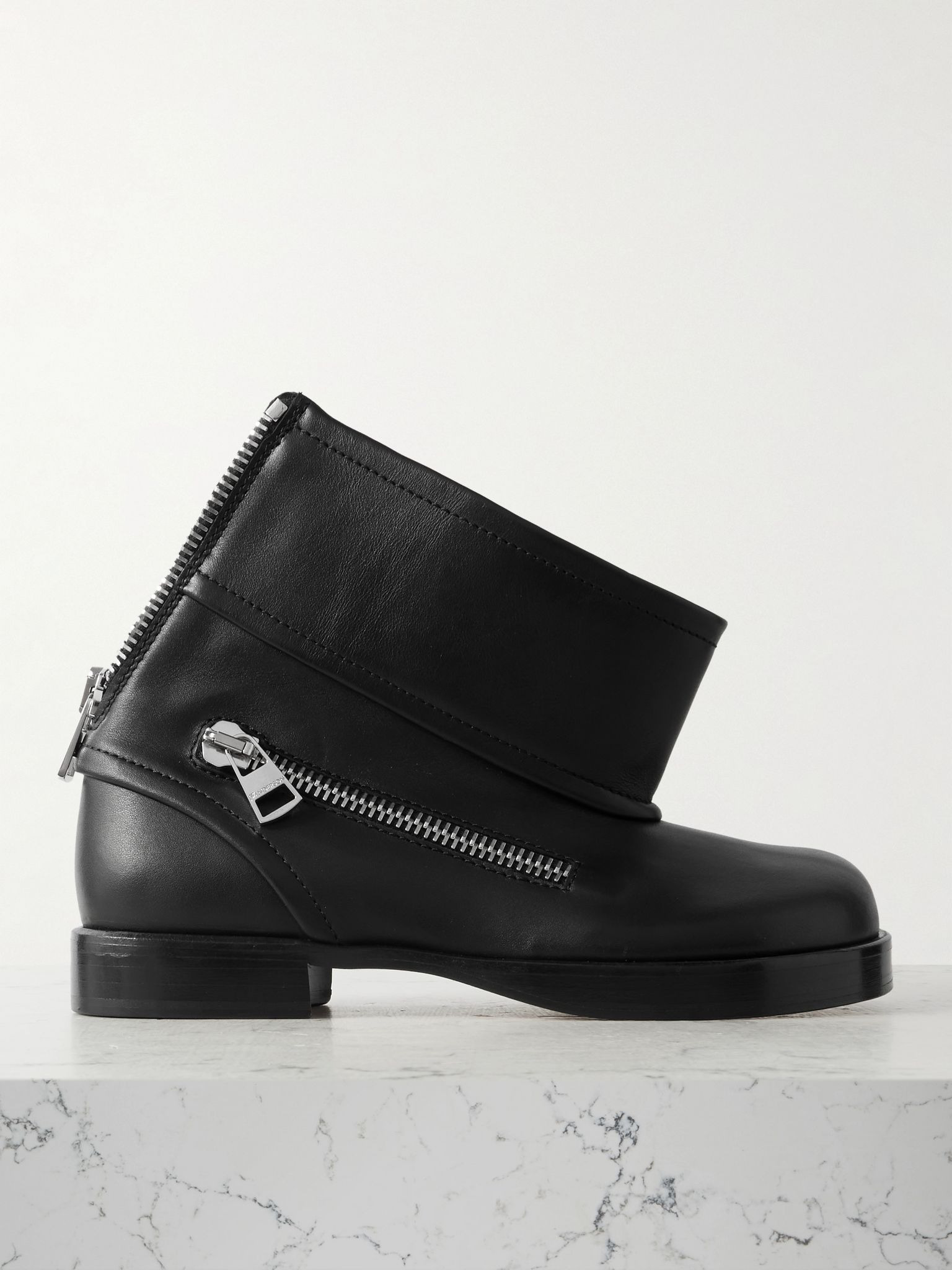 Zip-detailed leather ankle boots Black - 1