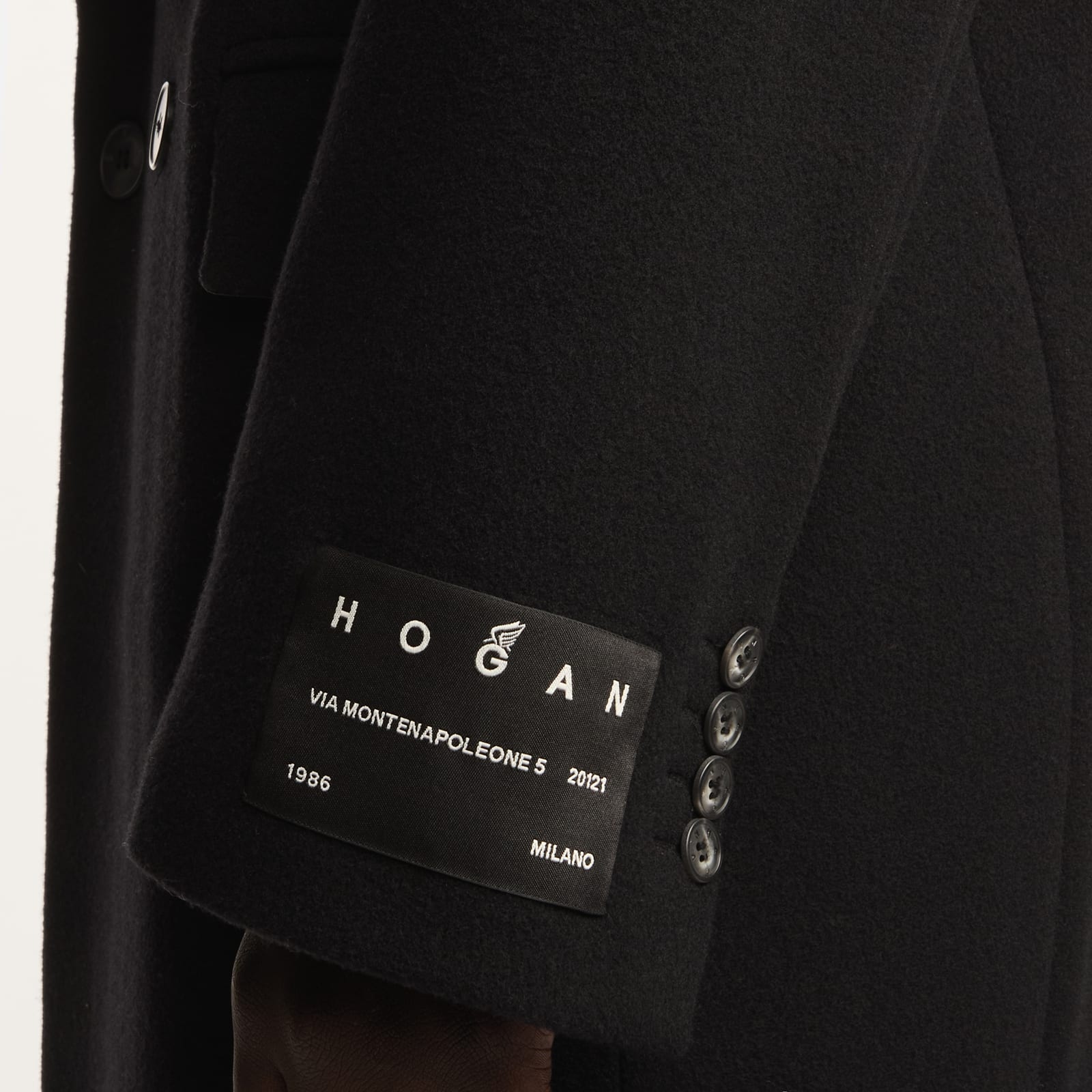 Coat in wool - 7