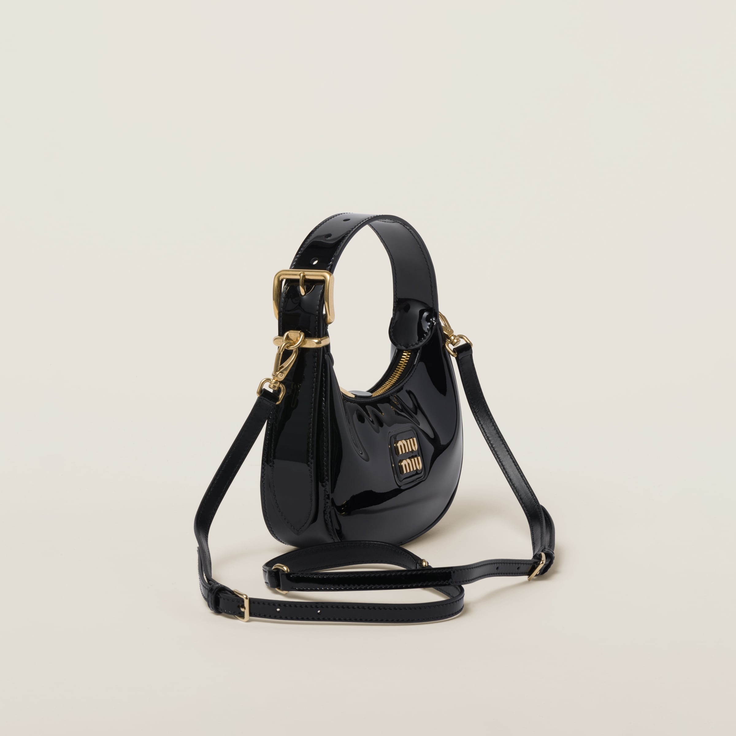 Patent leather hobo bag - 3