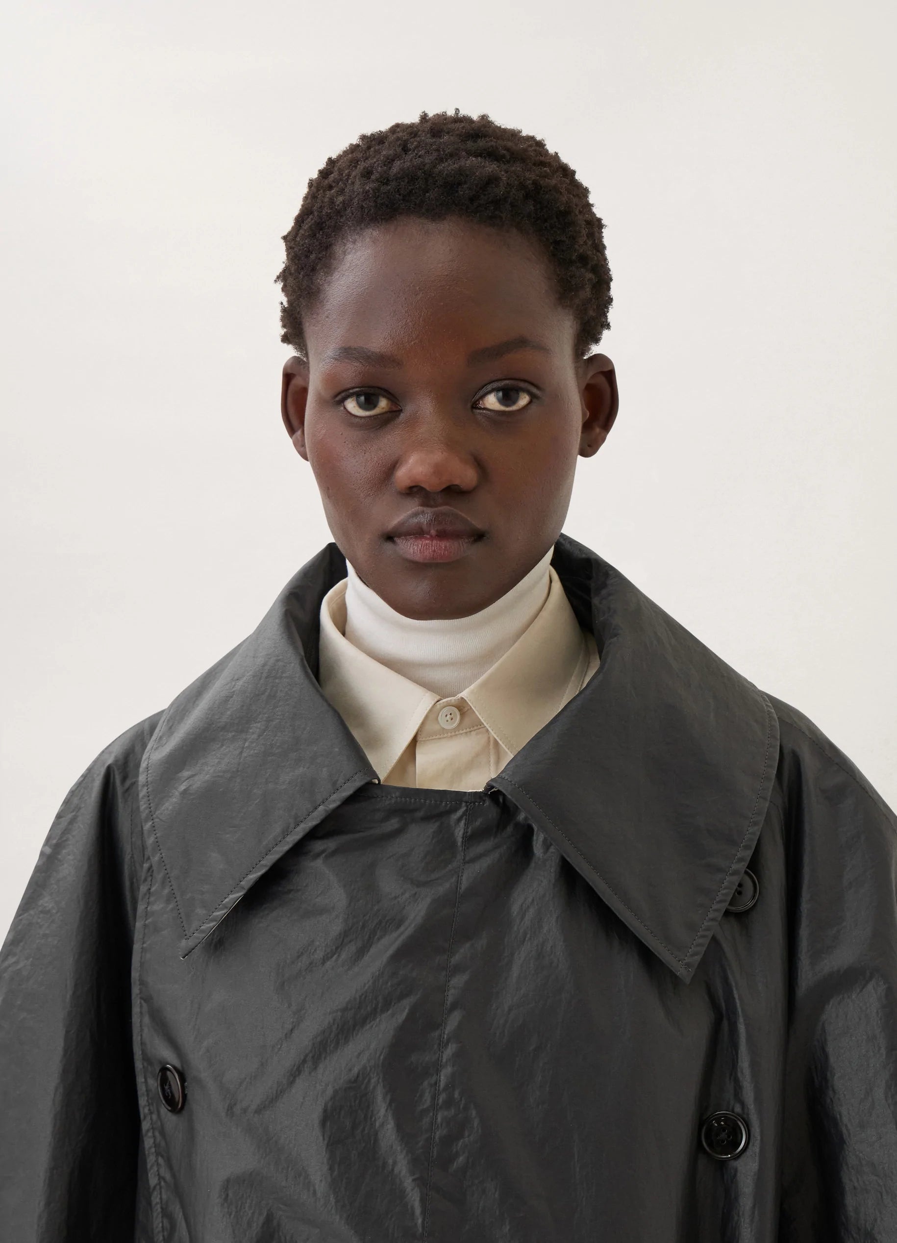 BICOLOR TRENCH COAT
COATED COTTON - 5