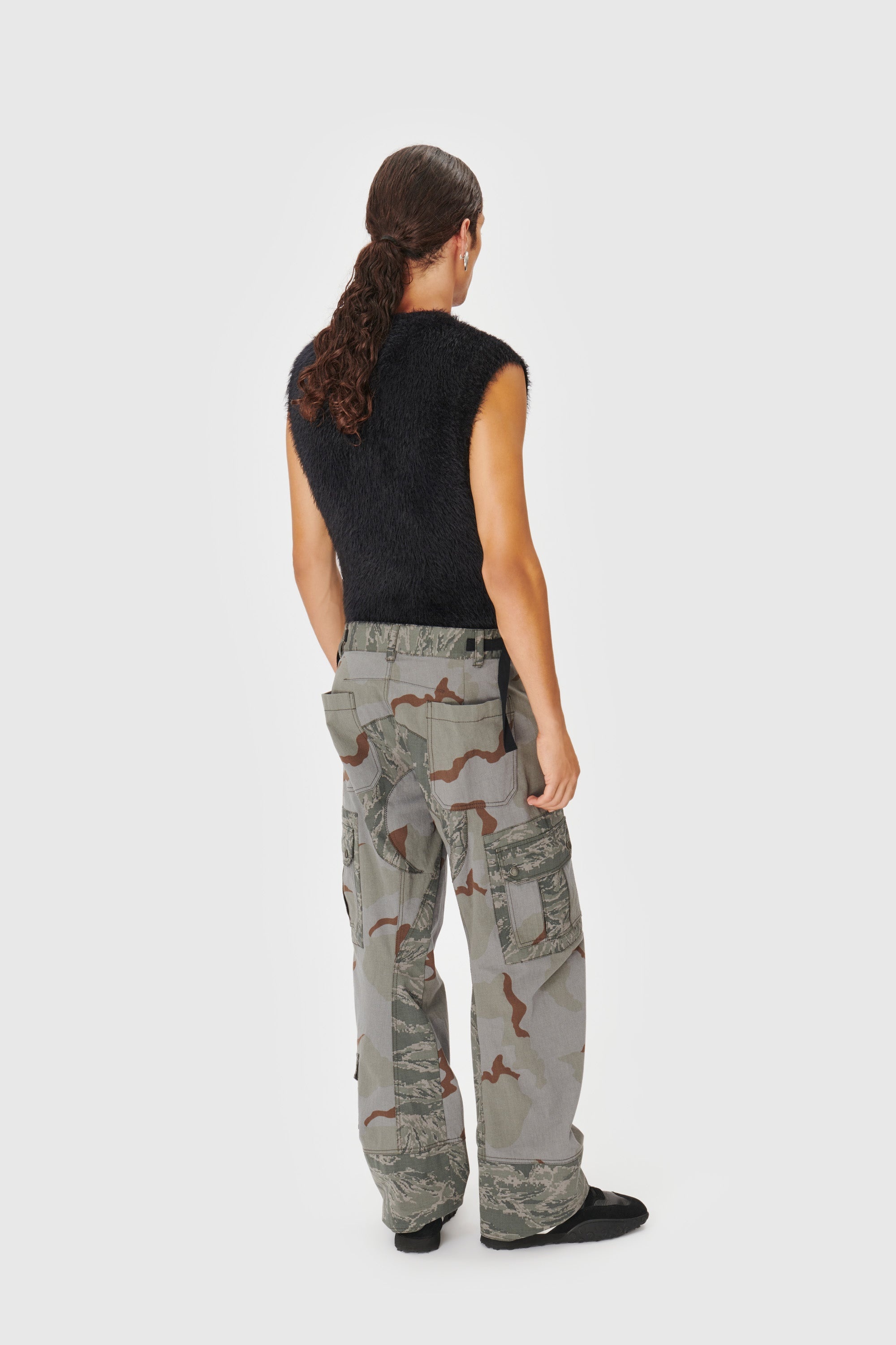 Wild Fluffy Knit Sleeveless Pullover - 3