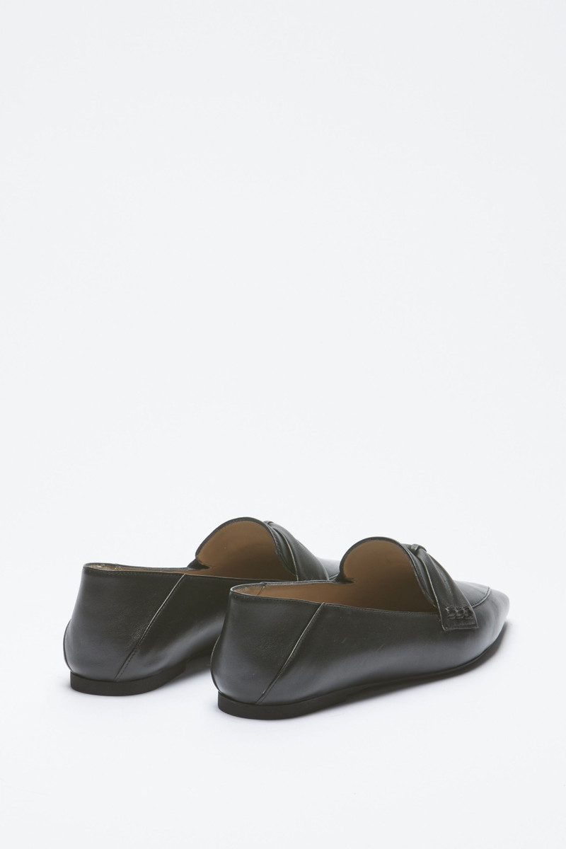 N°21 BOW-EMBELLISHED LOAFERS outlook
