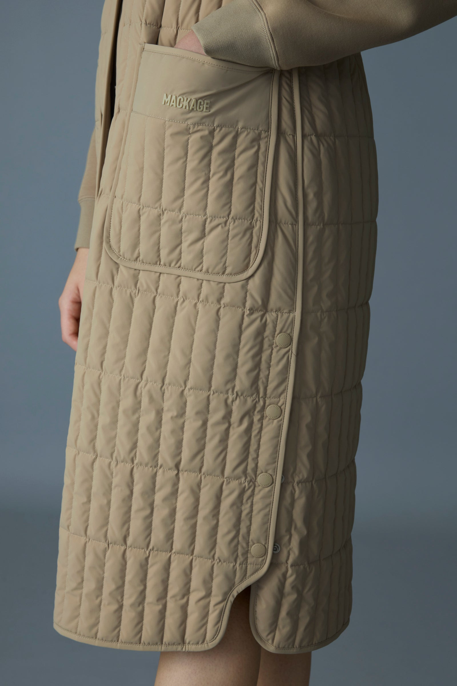 MAKANA Recycled Down Long Vest - 6