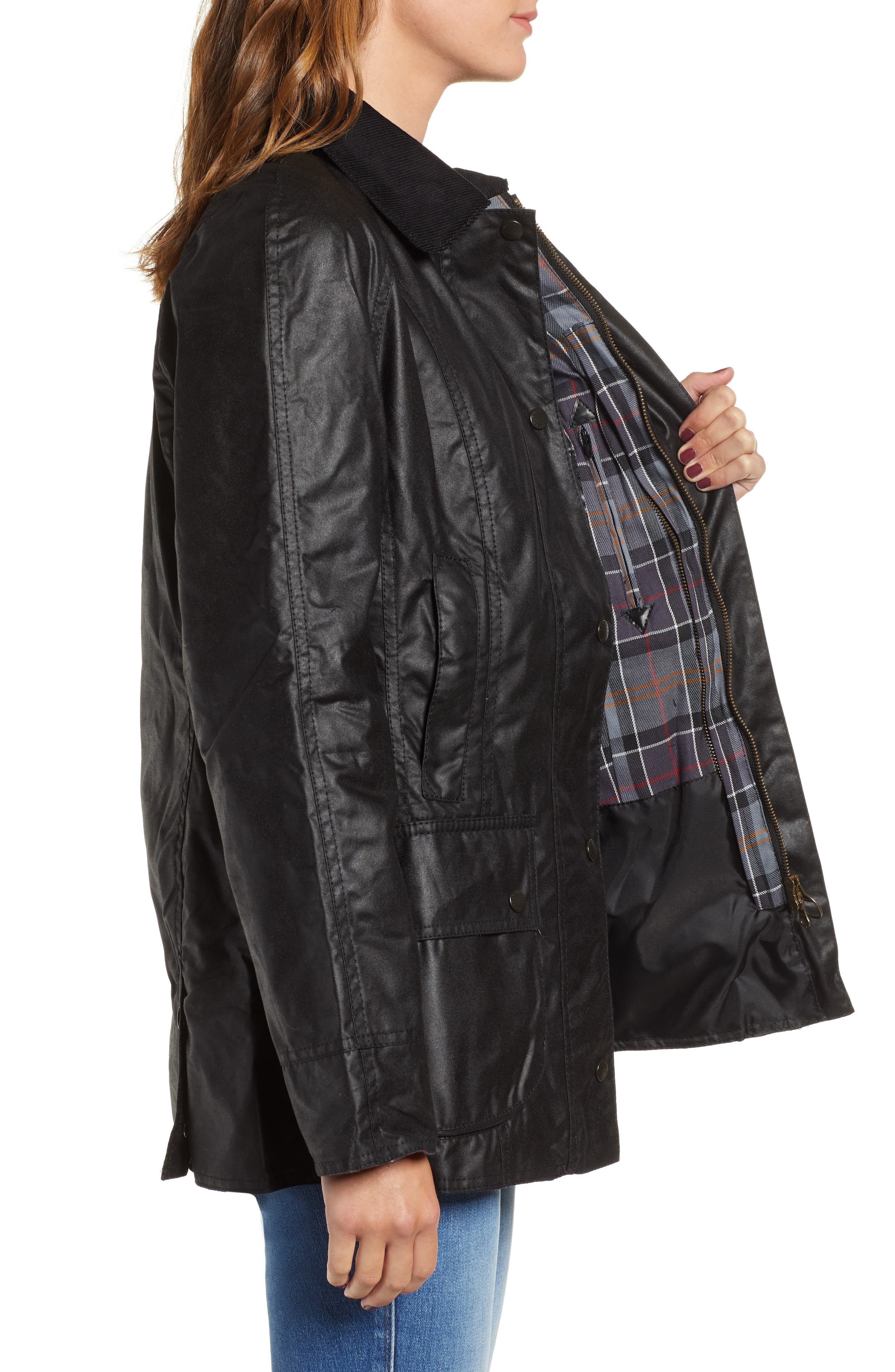 Barbour Beadnell Waxed Cotton Jacket in Black at Nordstrom - 3