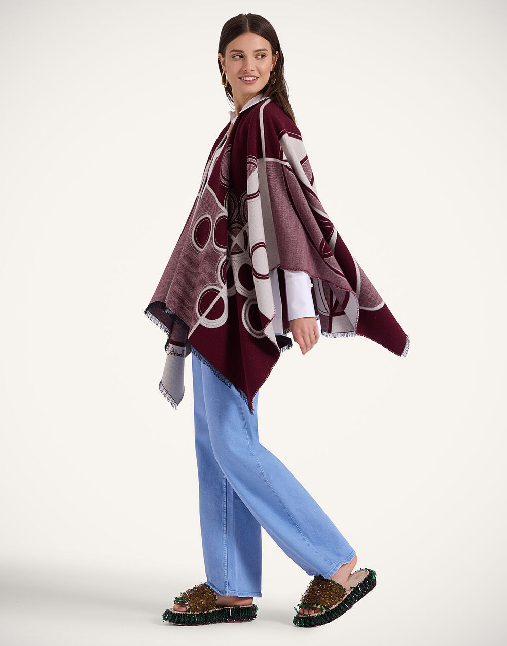 Poncho - 7