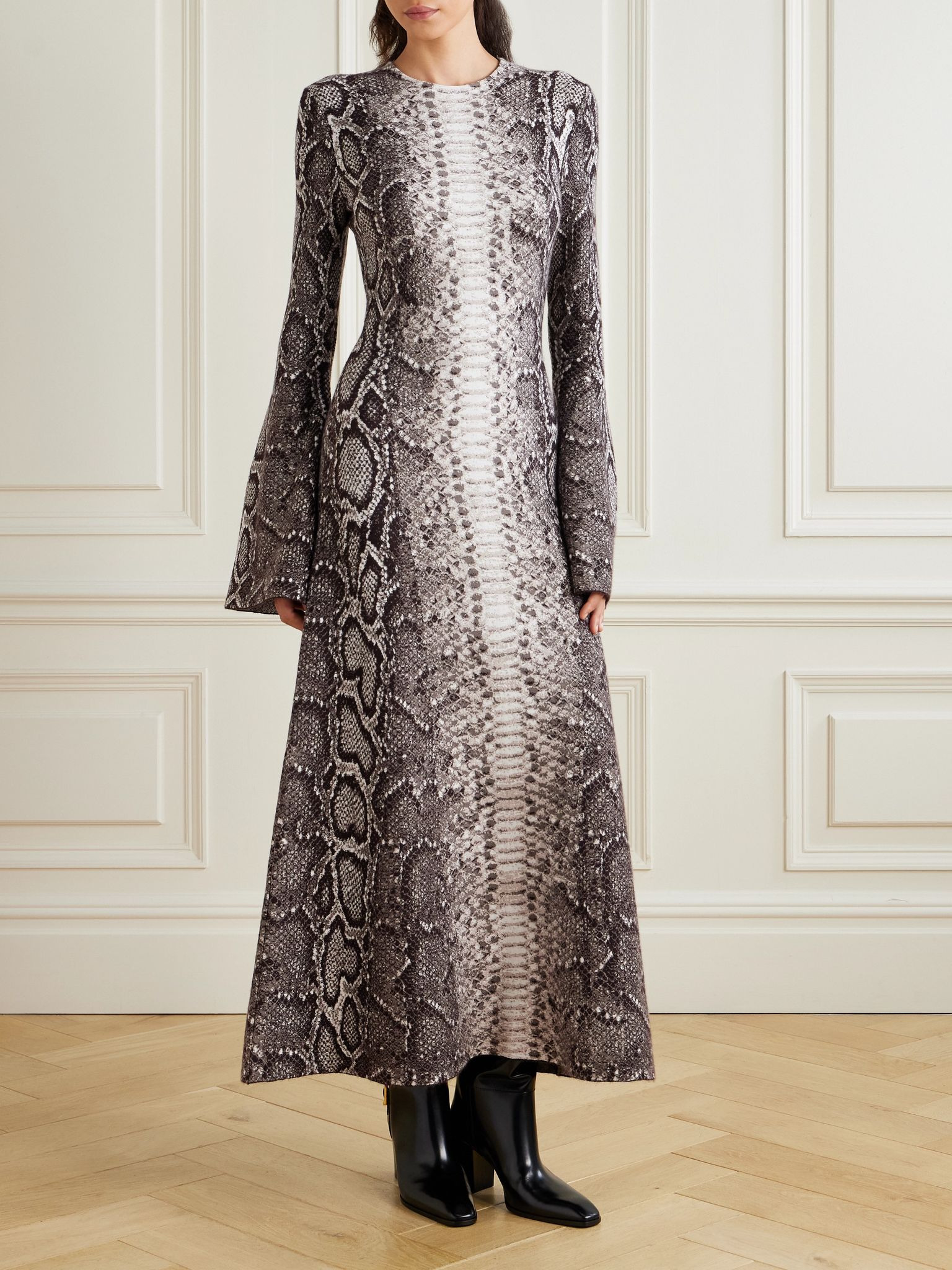 Snake-effect jacquard-knit cashmere and silk blend maxi dress Gray - 2