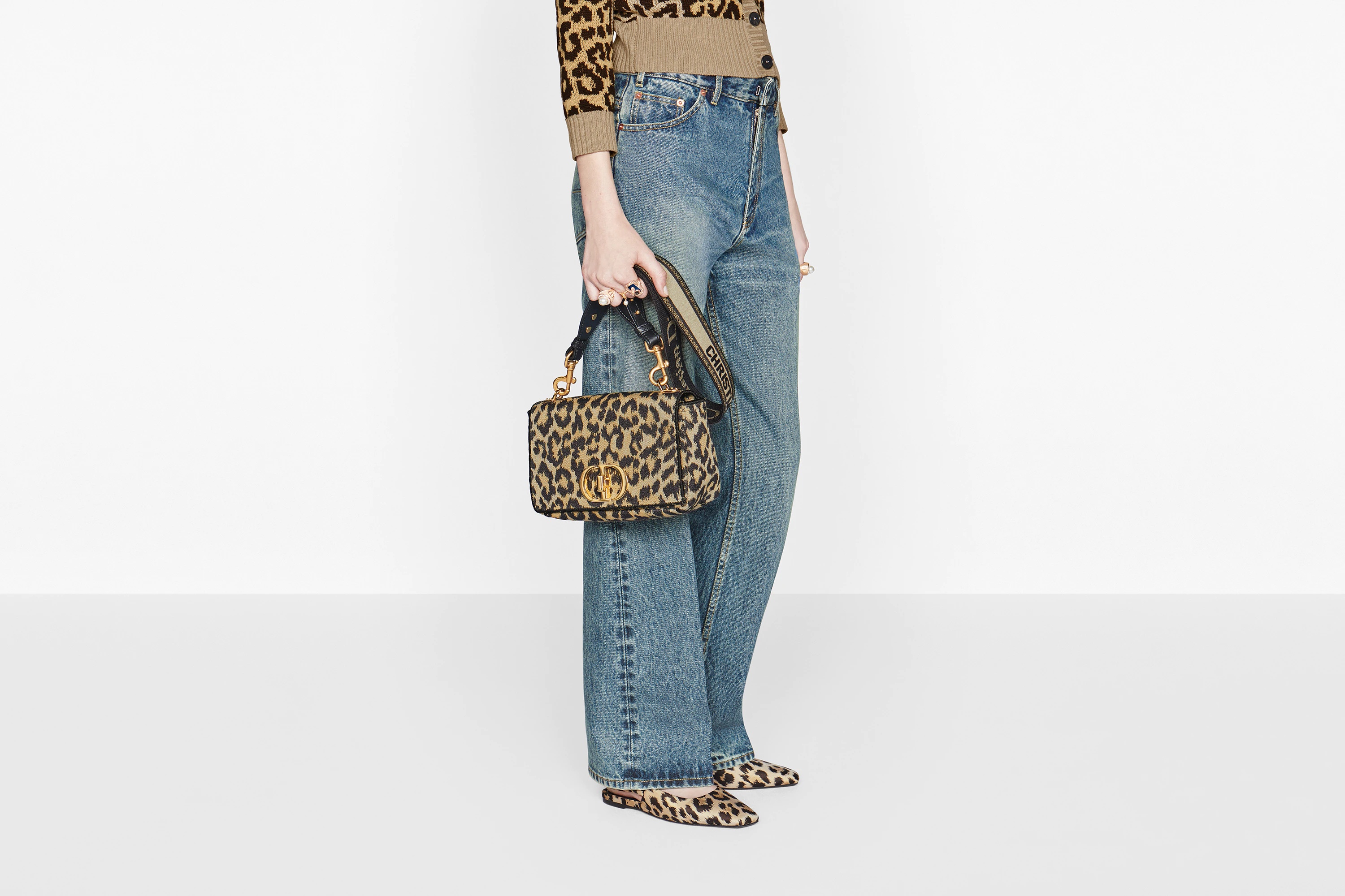 Flared Jeans - 6