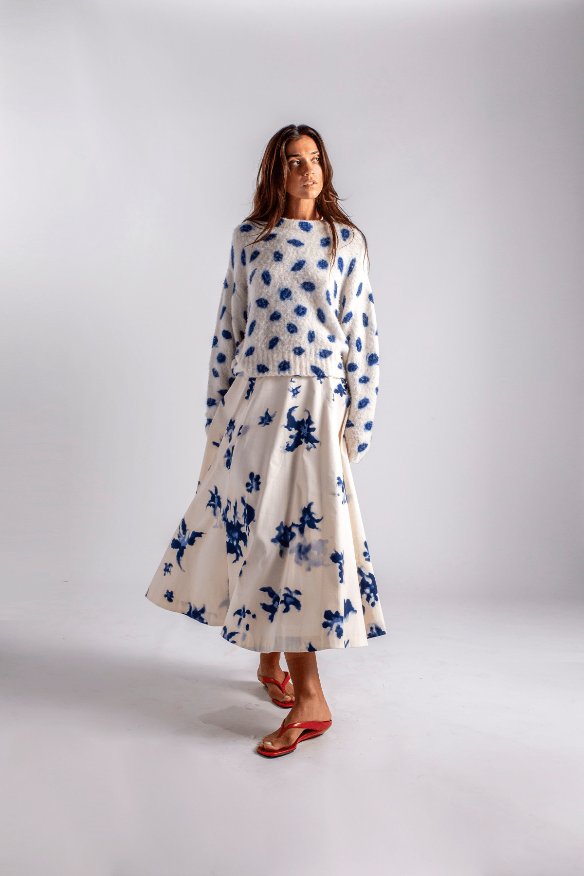 Varda Skirt in Berry Blue Flowers - 5