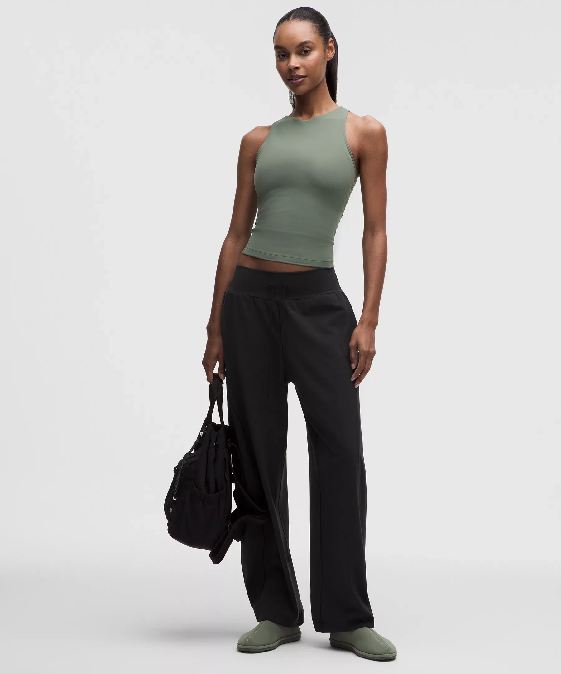 Groove Low-Rise Relaxed Cinch Pant *Short - 1