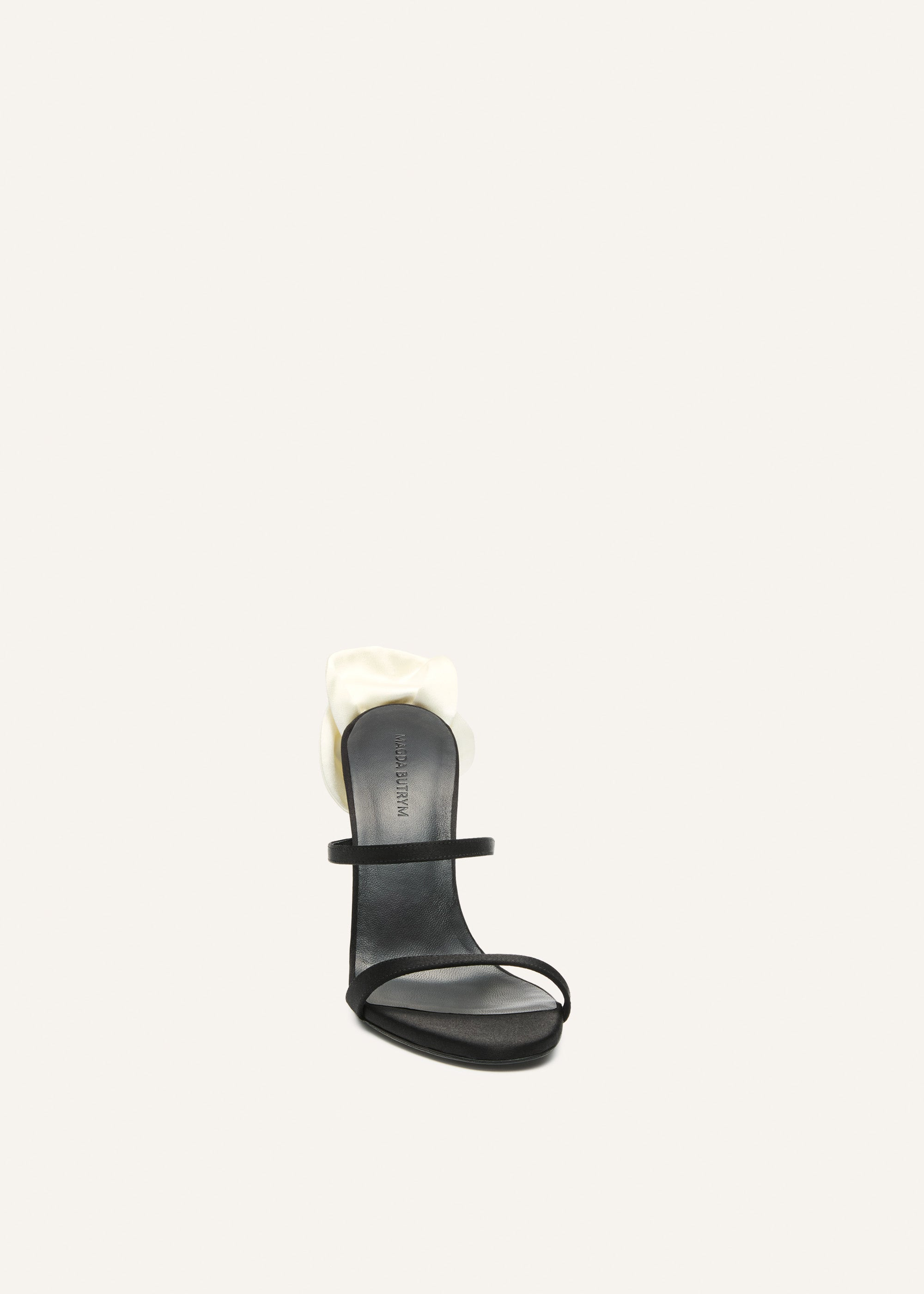 Flower heel leather sandals in black satin - 2