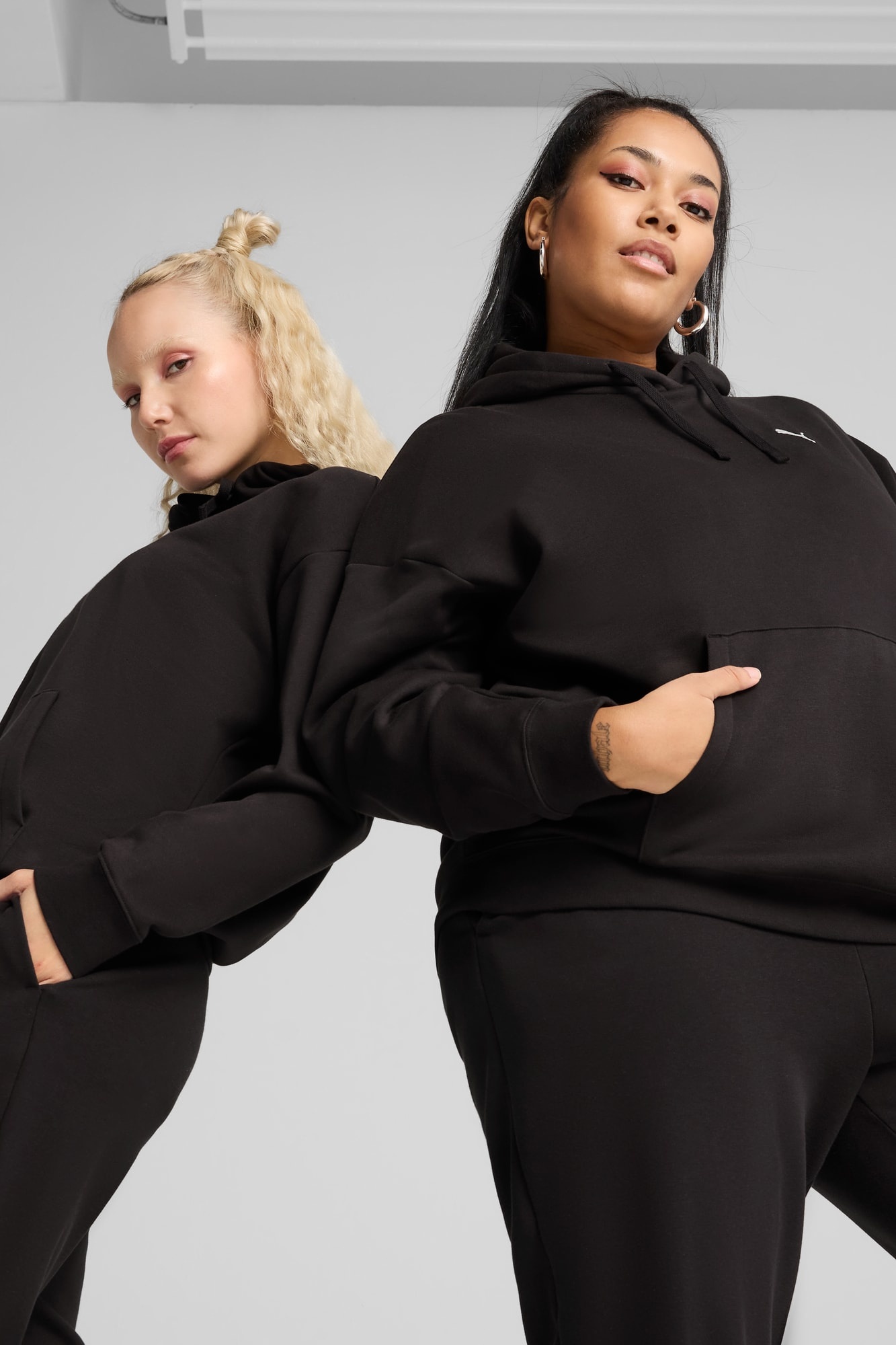 Essentials Comfort Hoodie Women - 3