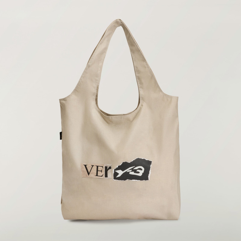 Y-3 GRAPHIC TOTE 1