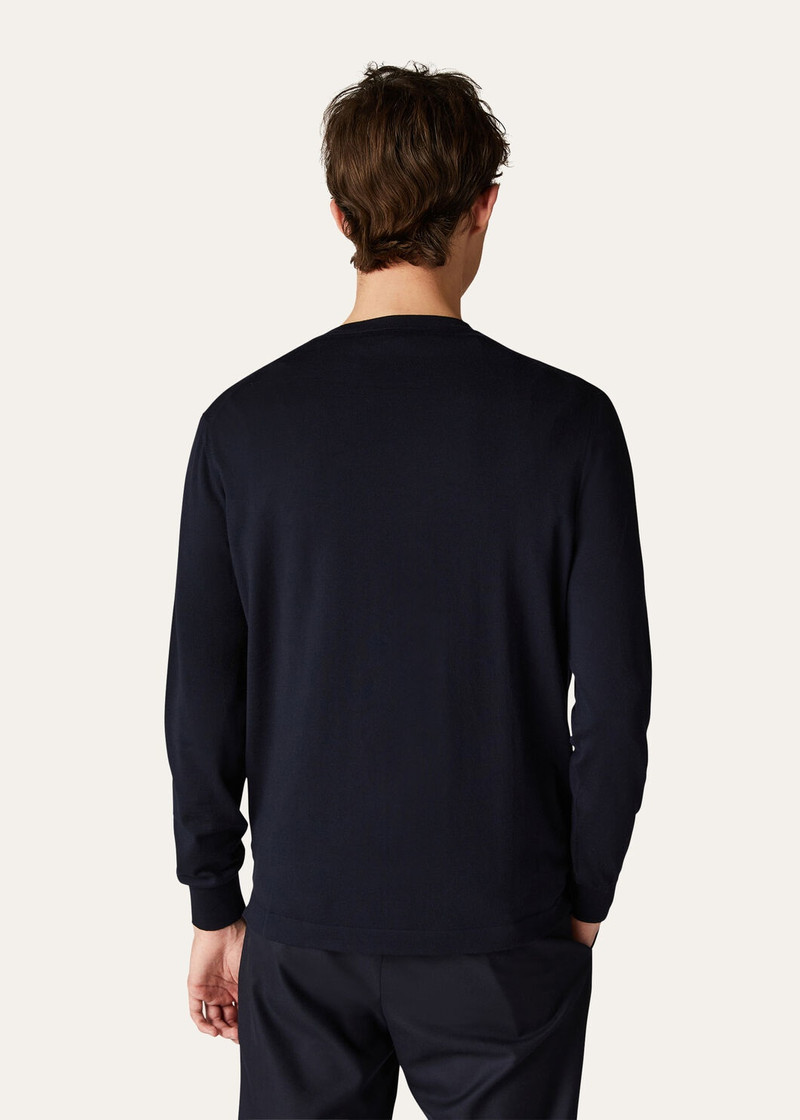 The Gift of Kings® Crewneck 5