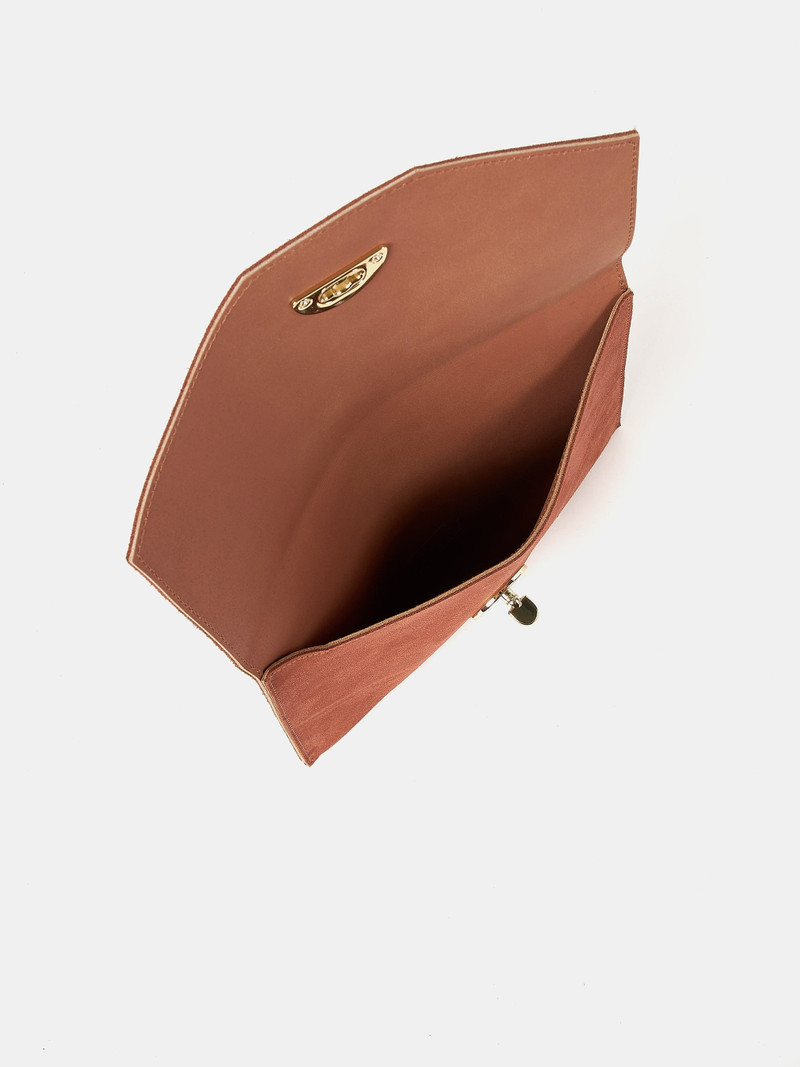 The Twist Lock Pouch - Cinnamon with Suede 4