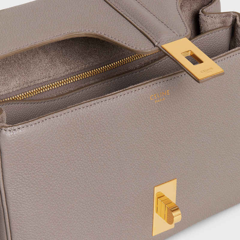 Teen Soft 16 in Supple Grained Calfskin 4