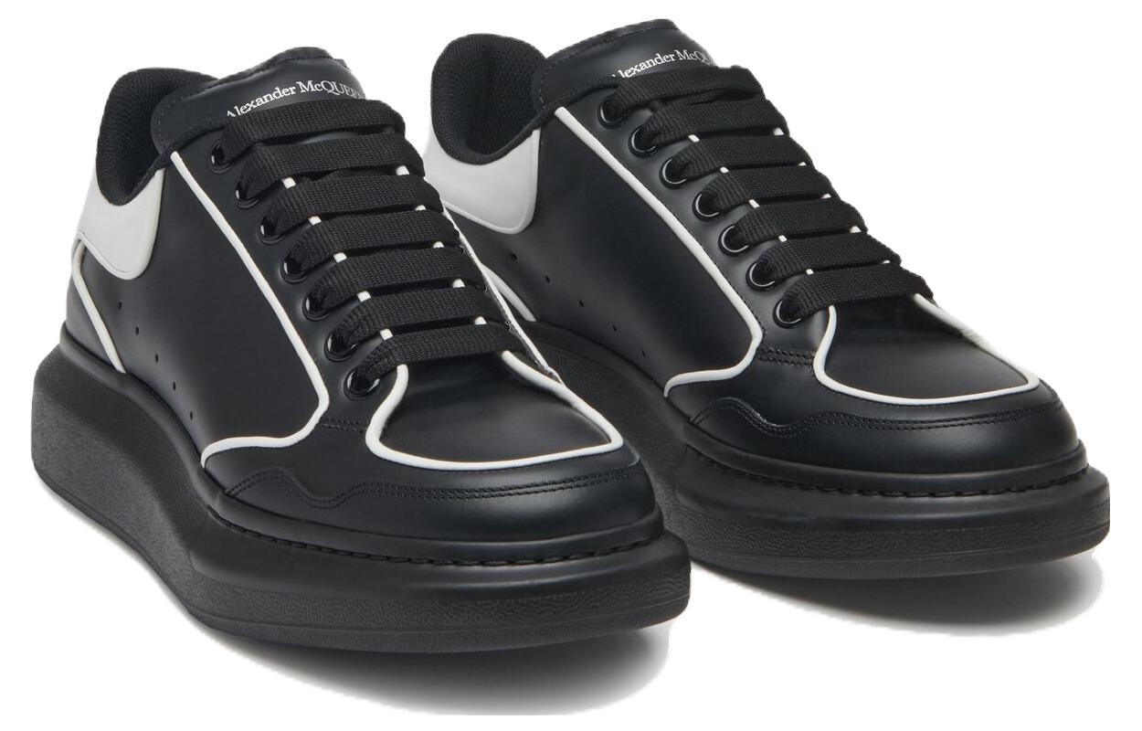 Alexander McQueen Oversized Sneakers 'Black White' 777300WHJE51070 - 2