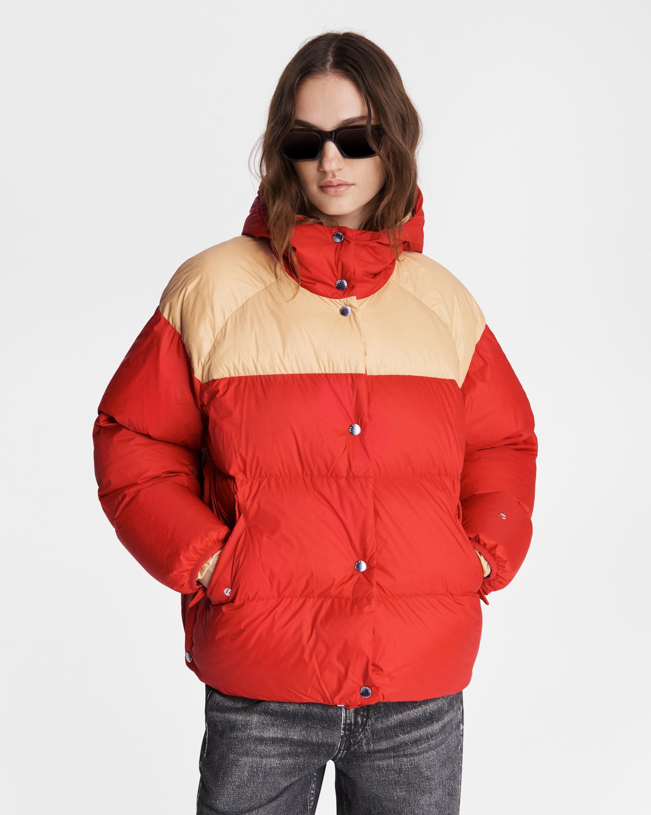 Joelle Nylon Puffer Jacket
Oversized Fit Jacket - 2