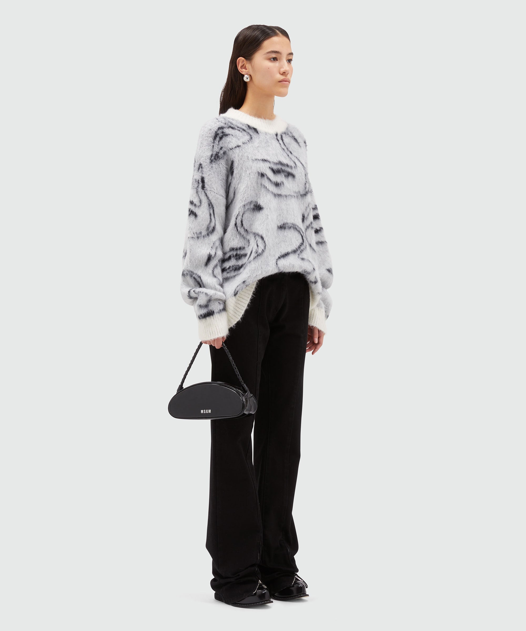 Combed wool sweater with jacquard swans - 4